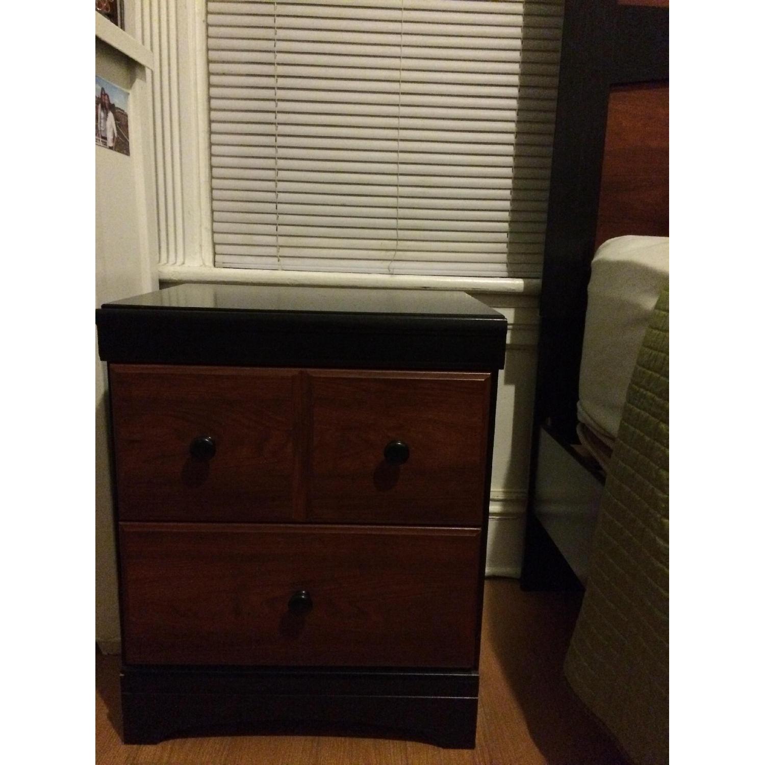 5 Piece Queen Size Bedroom Set - image-5