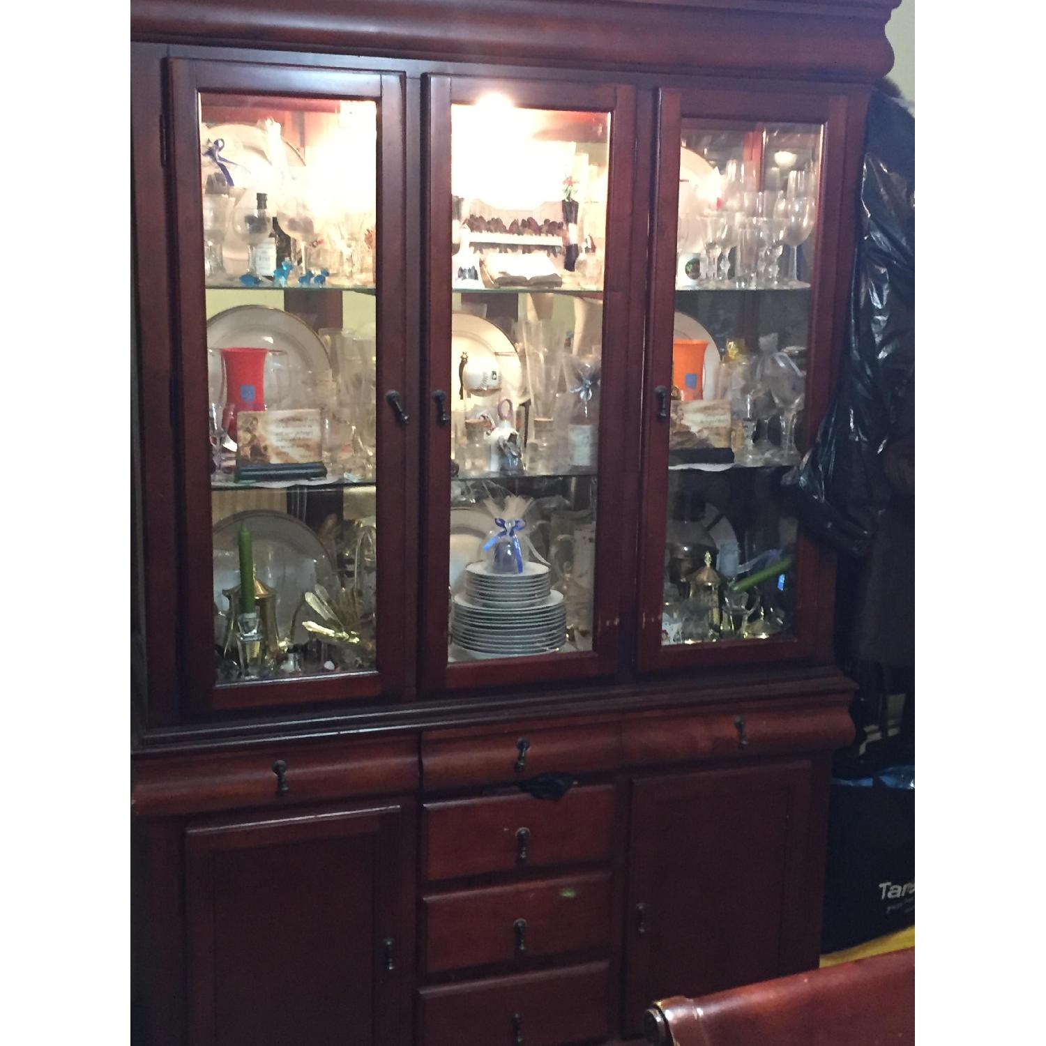 Expandable Cherry Wood Dining Table w/ 6 Chairs - image-8