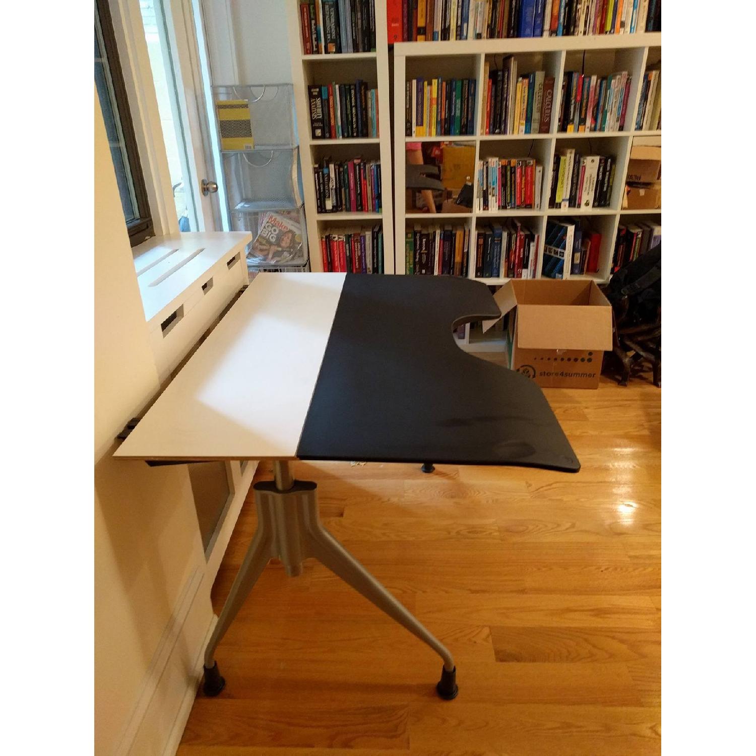 Herman Miller Envelop Desk - image-4