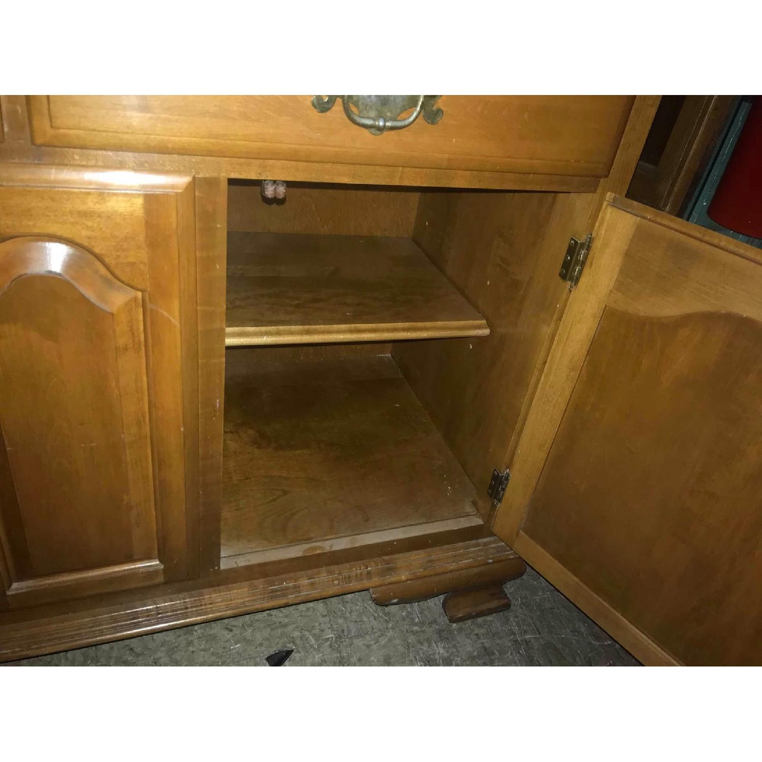 Ethan Allen Vintage 1970s Maple Cabinet - image-10