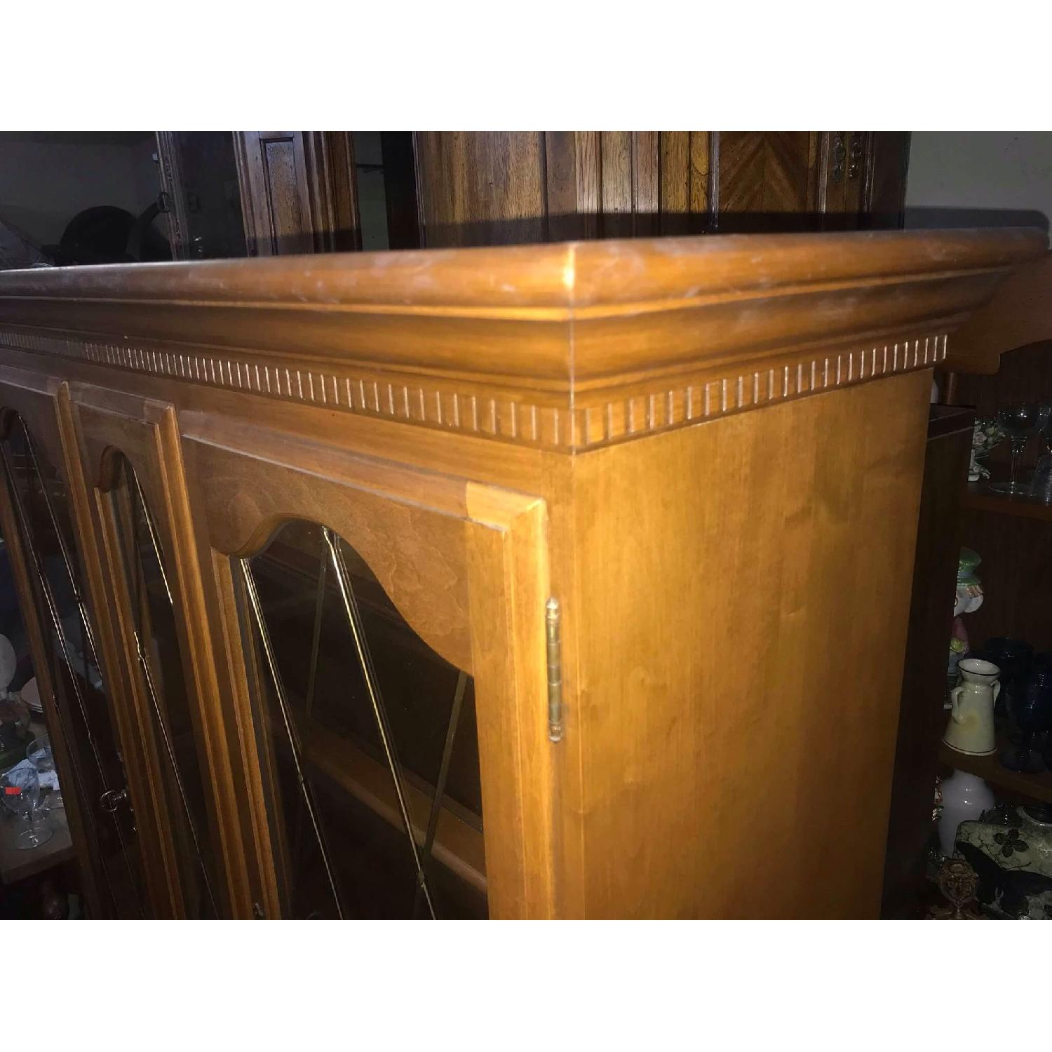 Ethan Allen Vintage 1970s Maple Cabinet - image-15