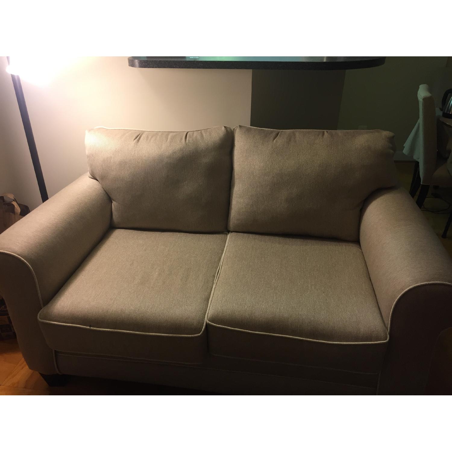 Rooms to Go Lilith Pond Taupe Loveseat - image-4