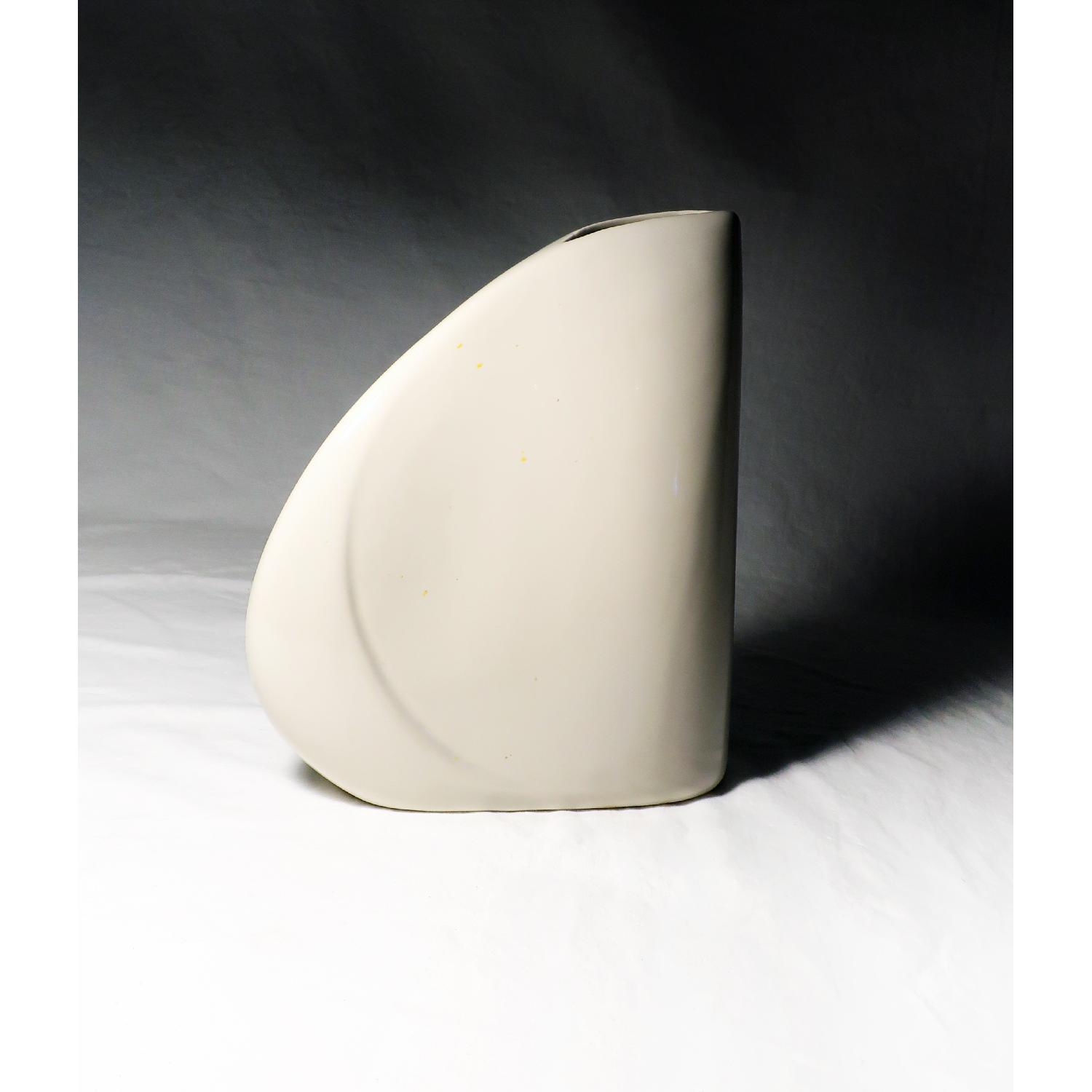 1980s Haeger White Art Deco Asymmetrical Vase - image-4