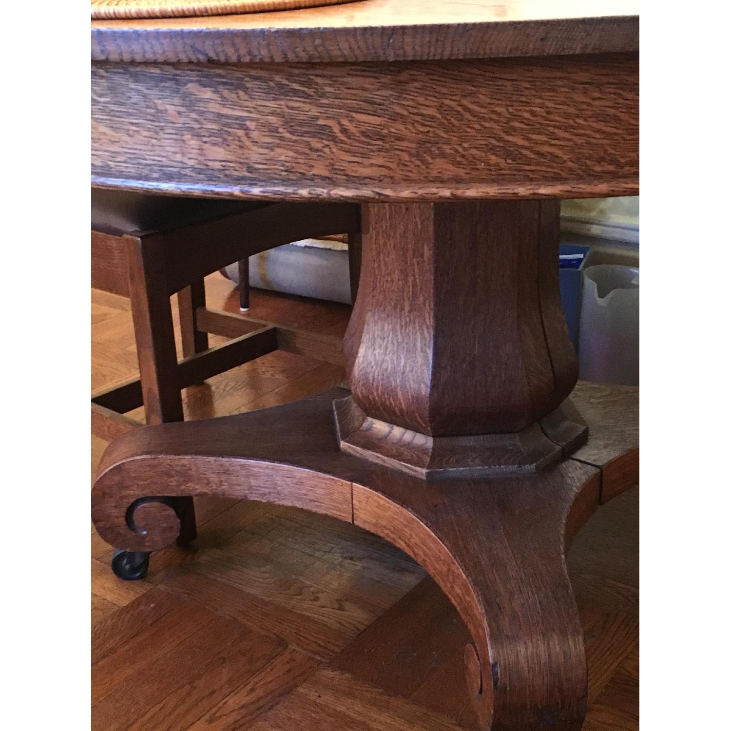 Atlantic Avenue Round Antique Oak Dining Table w/ 4 Leaves - image-3