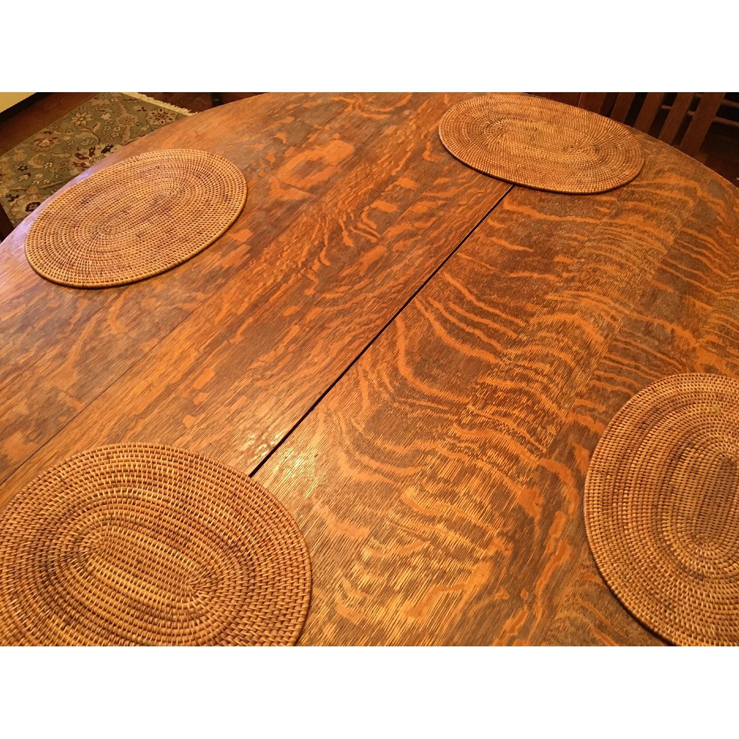 Atlantic Avenue Round Antique Oak Dining Table w/ 4 Leaves - image-4