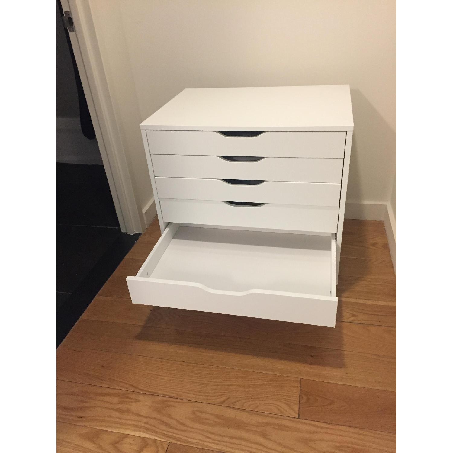 Ikea Alex Drawer Unit on Casters in White AptDeco