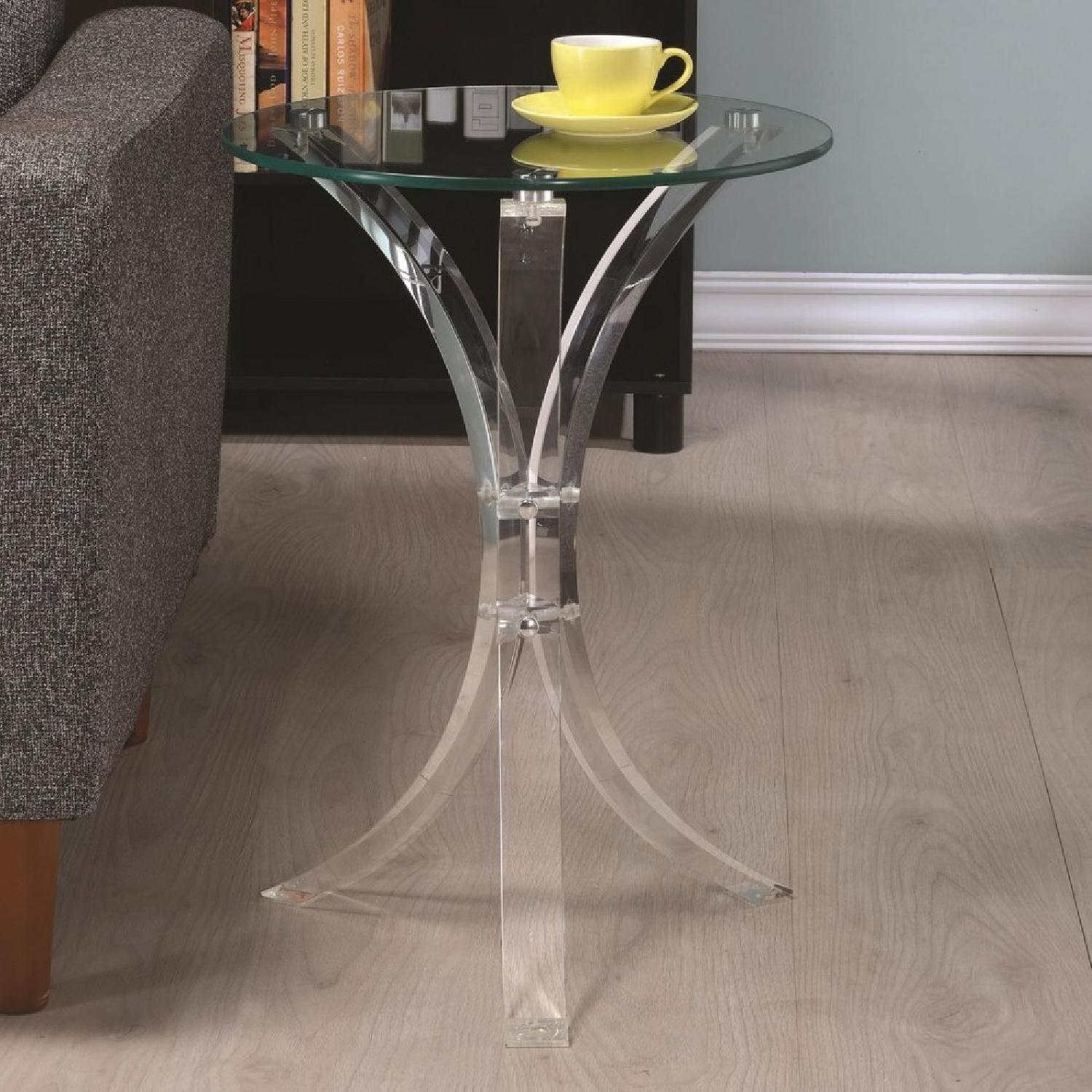 Contemporary Clear Round Glass Top Accent Table AptDeco
