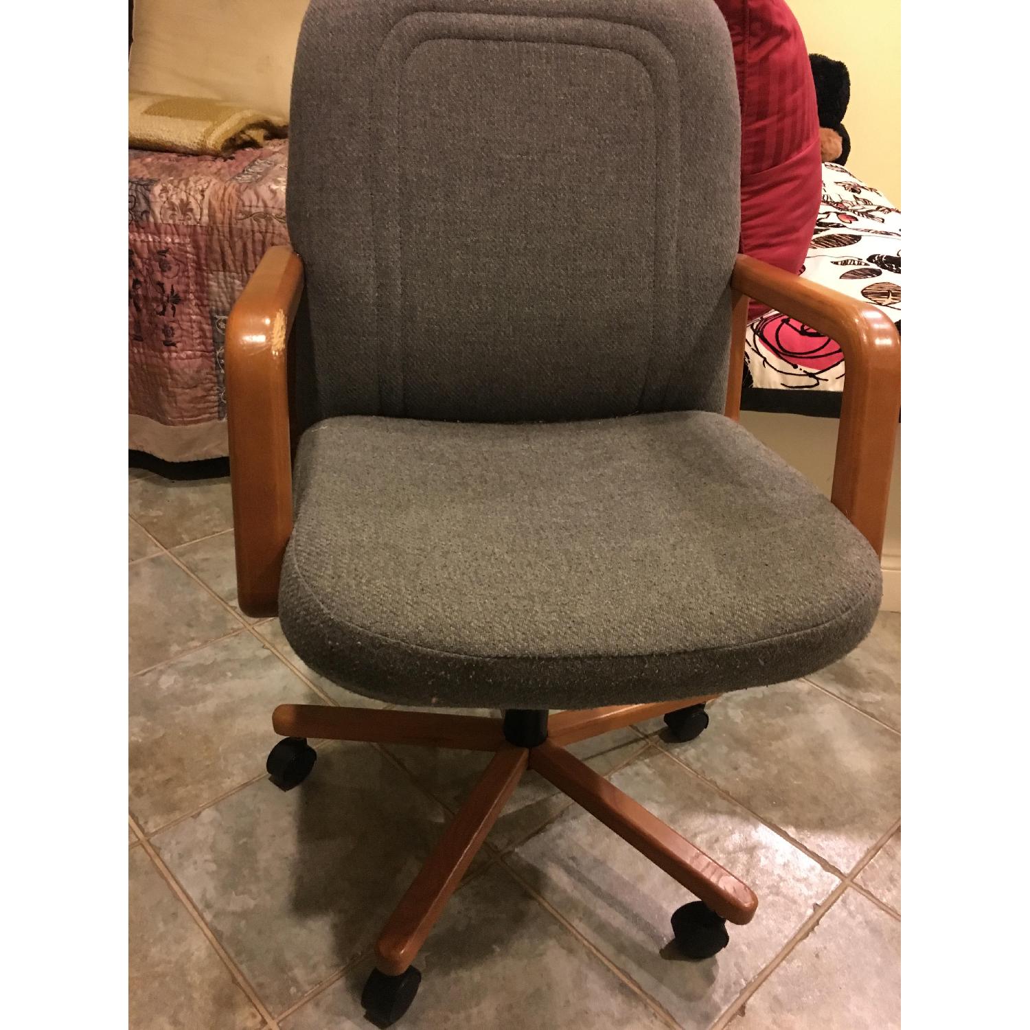 Black Desk Chair - image-5