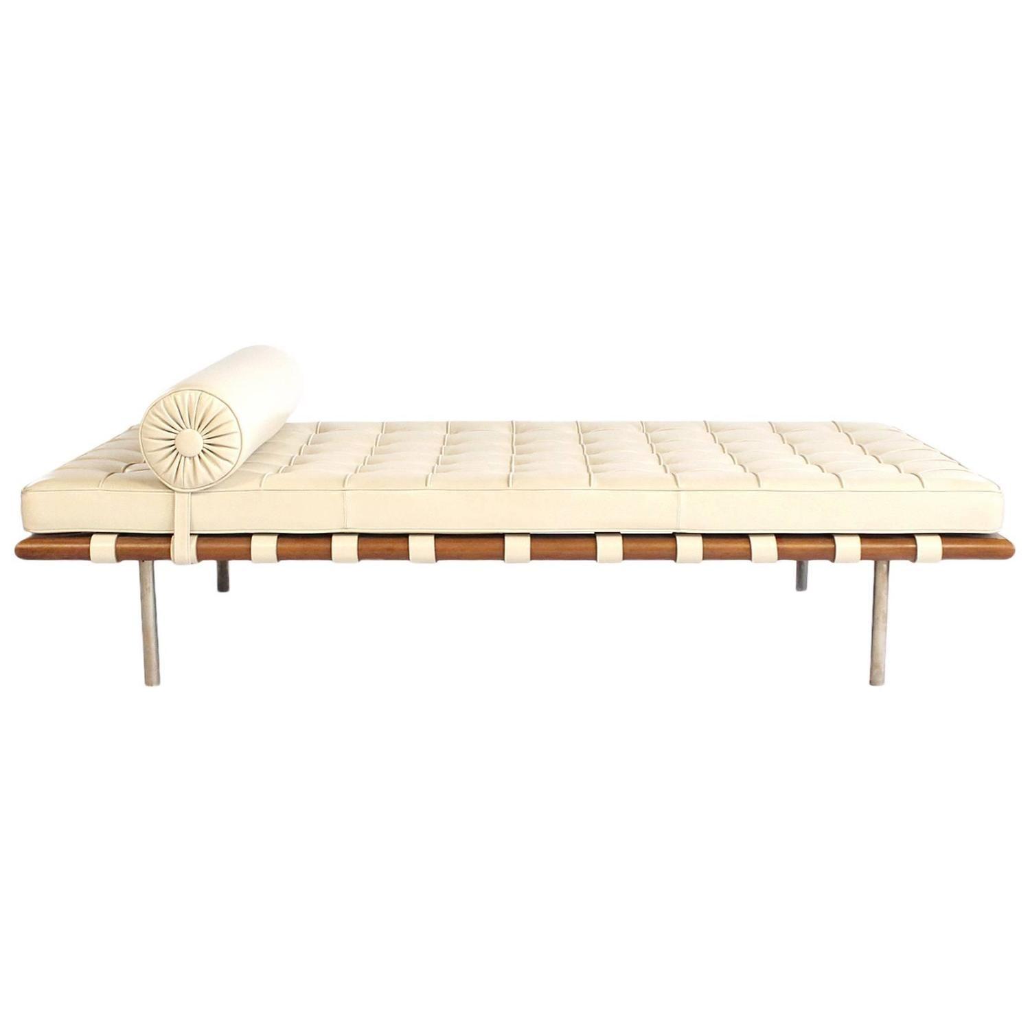 Knoll Barcelona Daybed - image-5