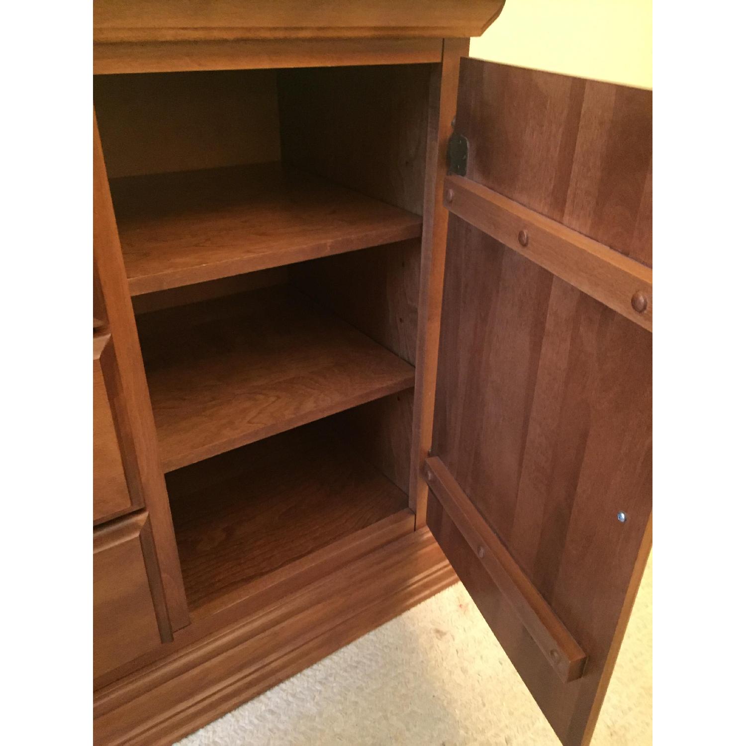 Bellini Baby & Teen Furniture Dresser - image-5