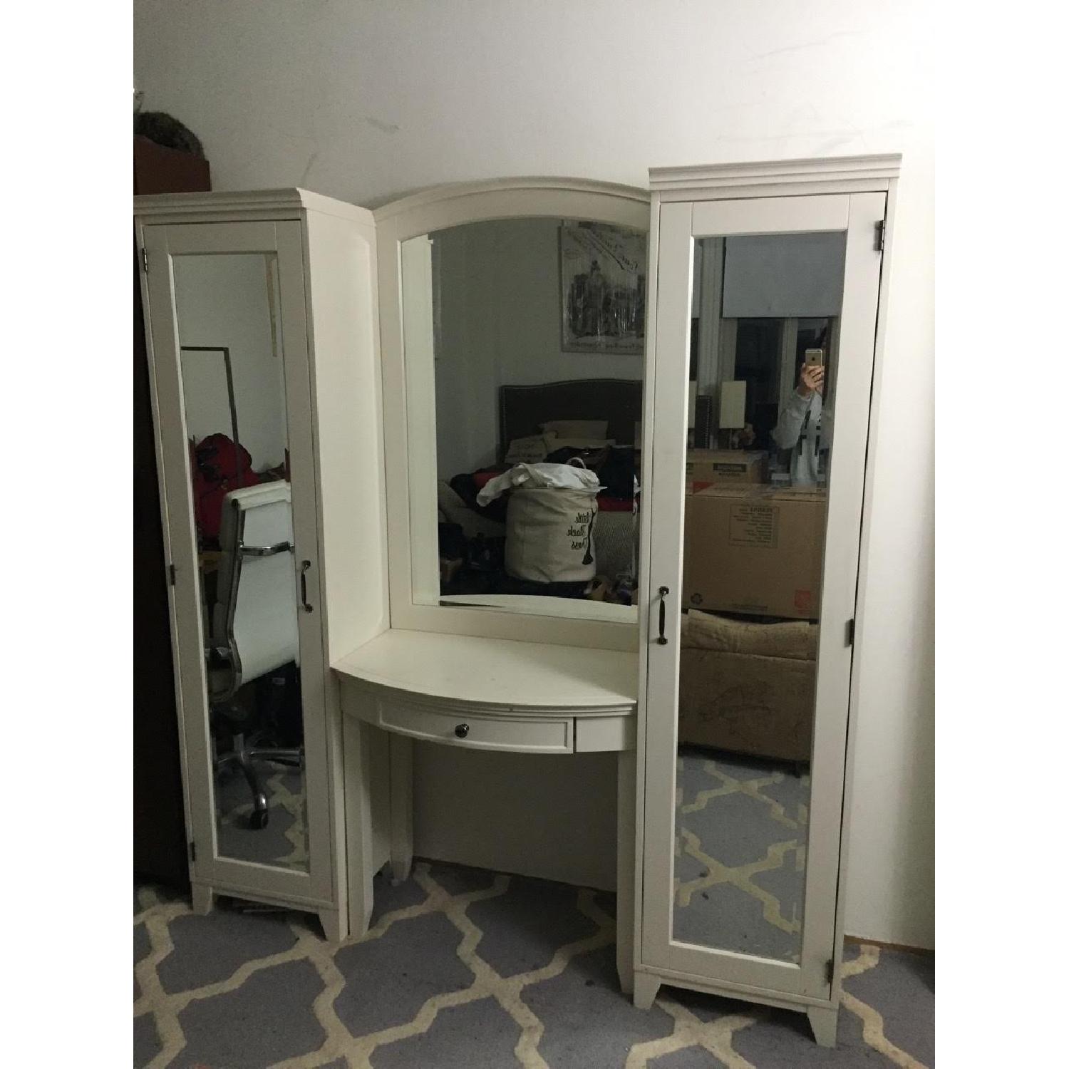 Pottery Barn Hampton 3 Piece Vanity Set - image-3