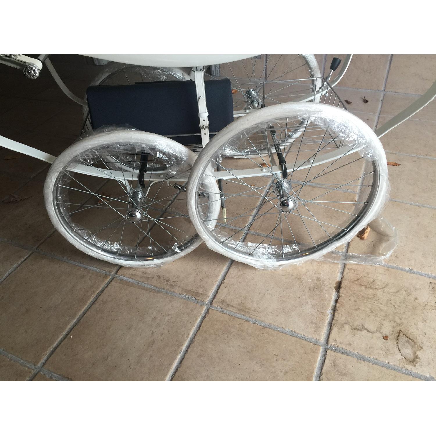 Silver Cross Balmoral Classic Pram - image-7