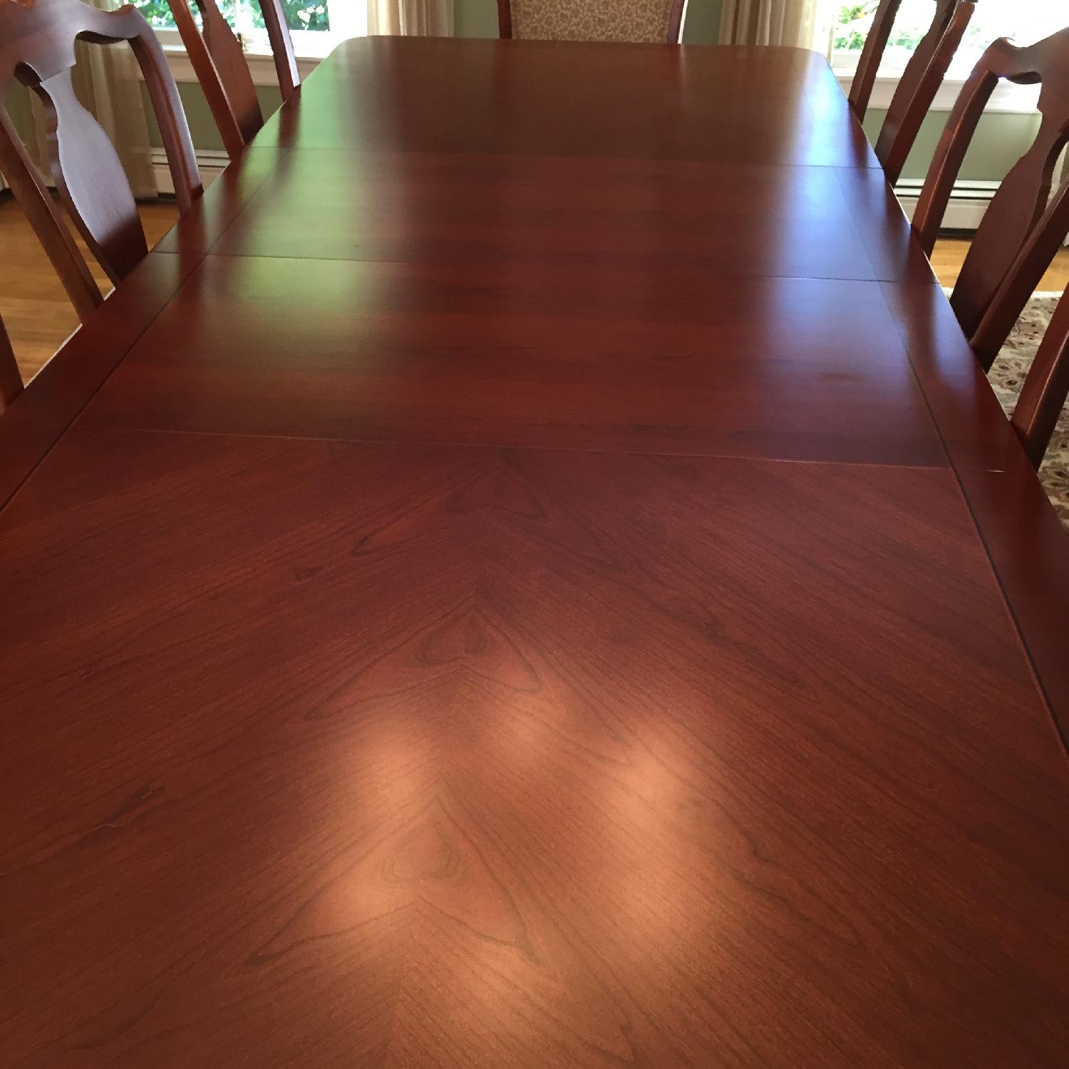 Thomasville Martinique 11pc Dining Room Set - image-4