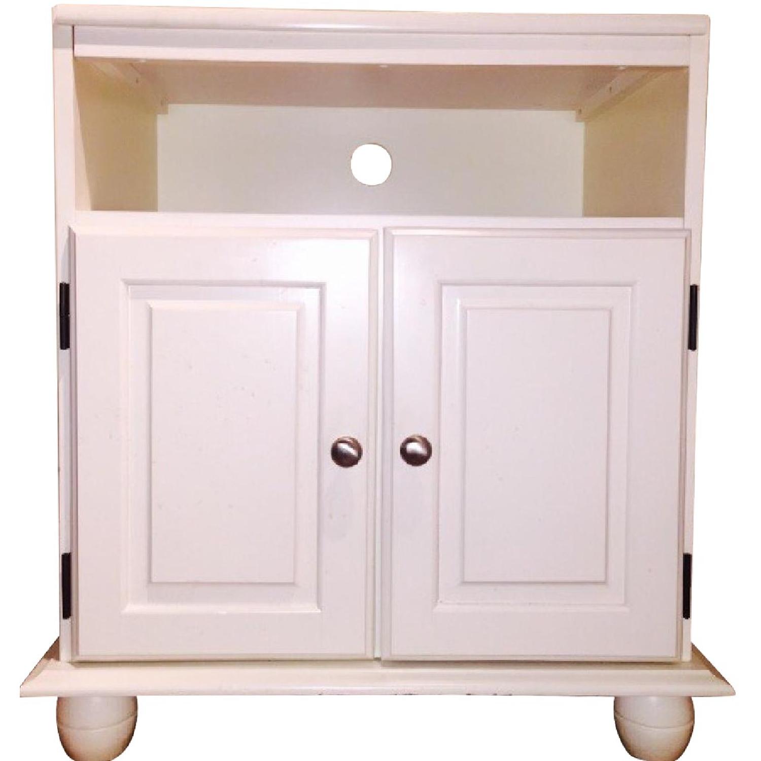 Ballard Designs Media AptDeco