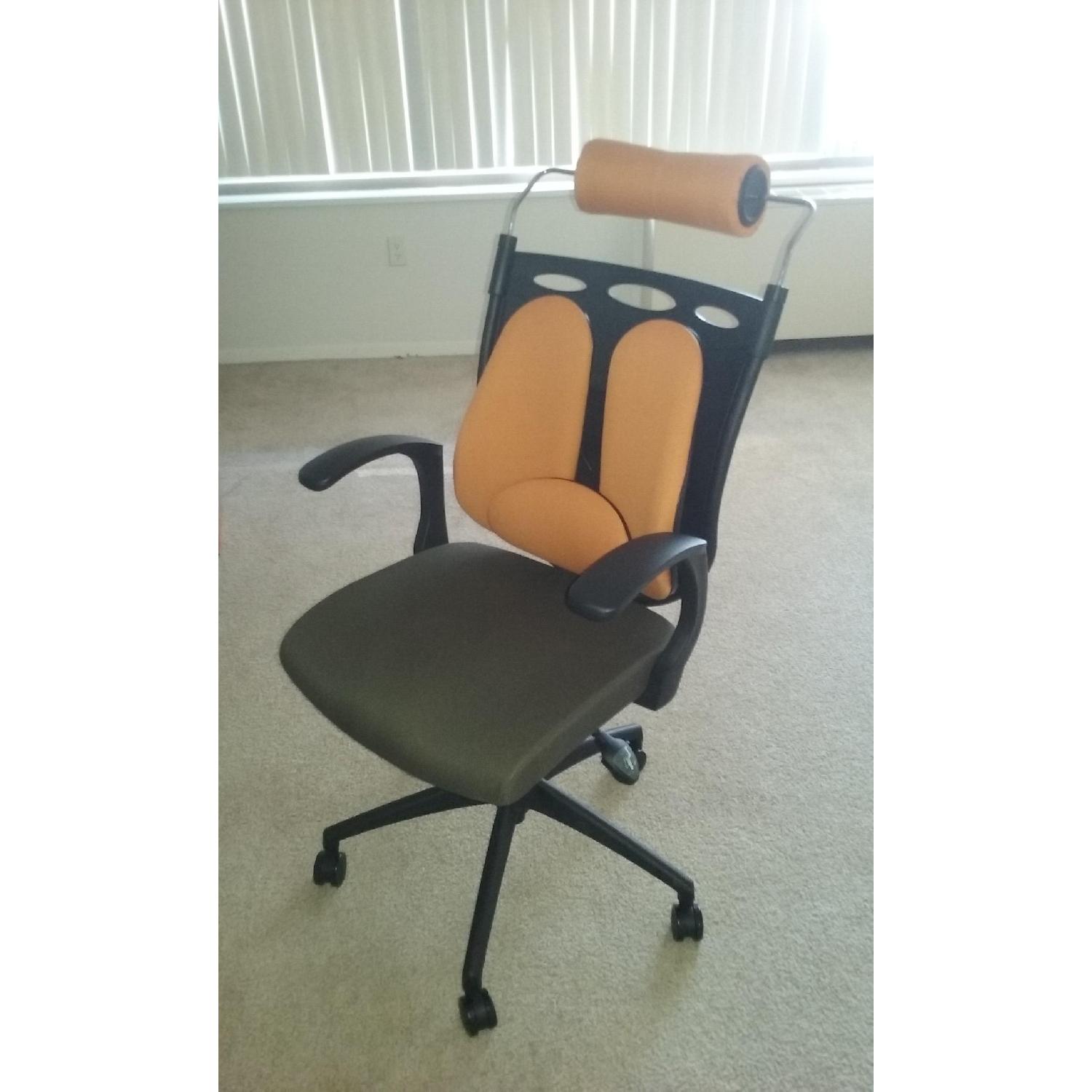 South Korean Ergonomic Chair - image-4