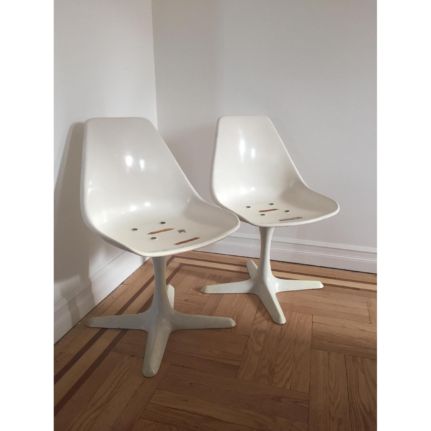 Arkana Mid-Century Eames-Style White Fiberglass Chairs - Set of 4 - image-2