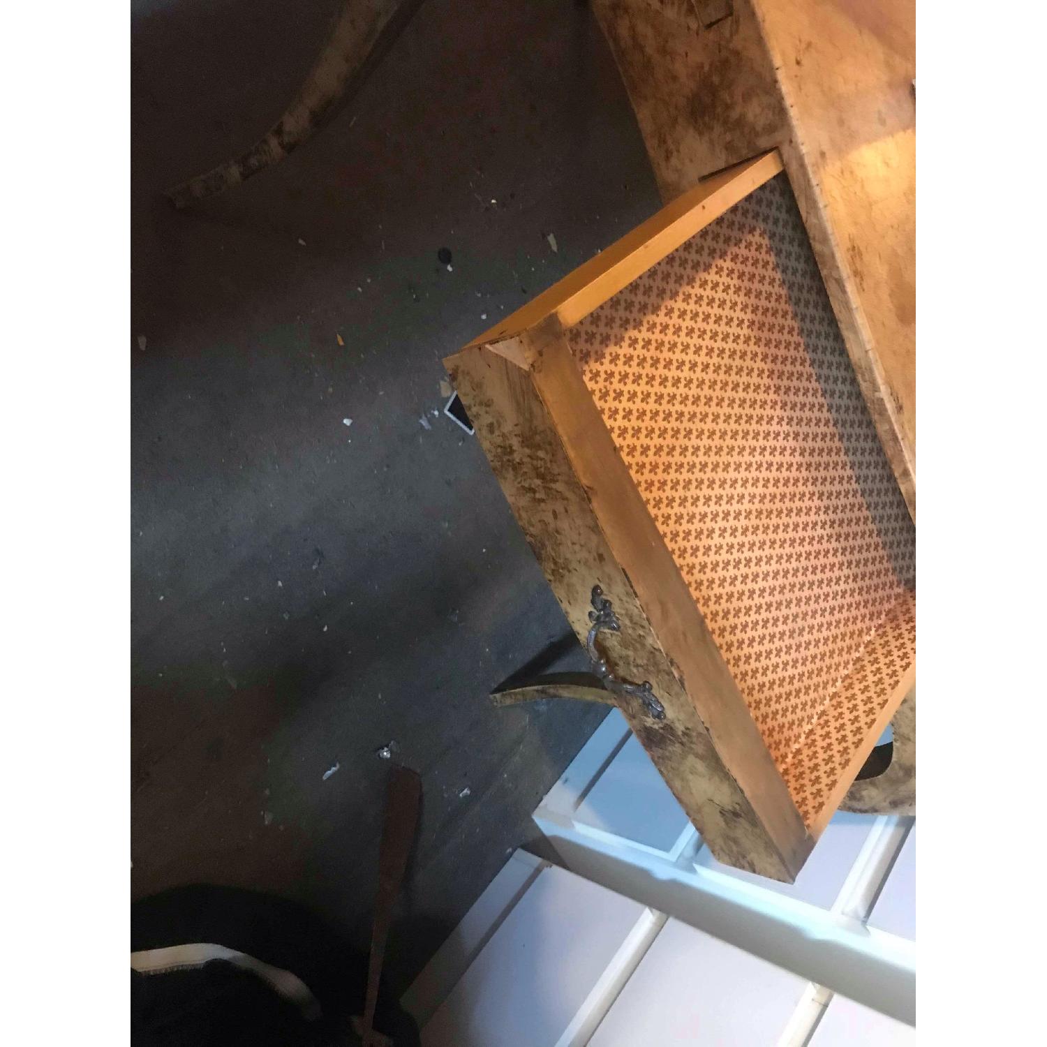 Vintage Chess & Checkers Game Table w/ 4 Drink Holders - image-6