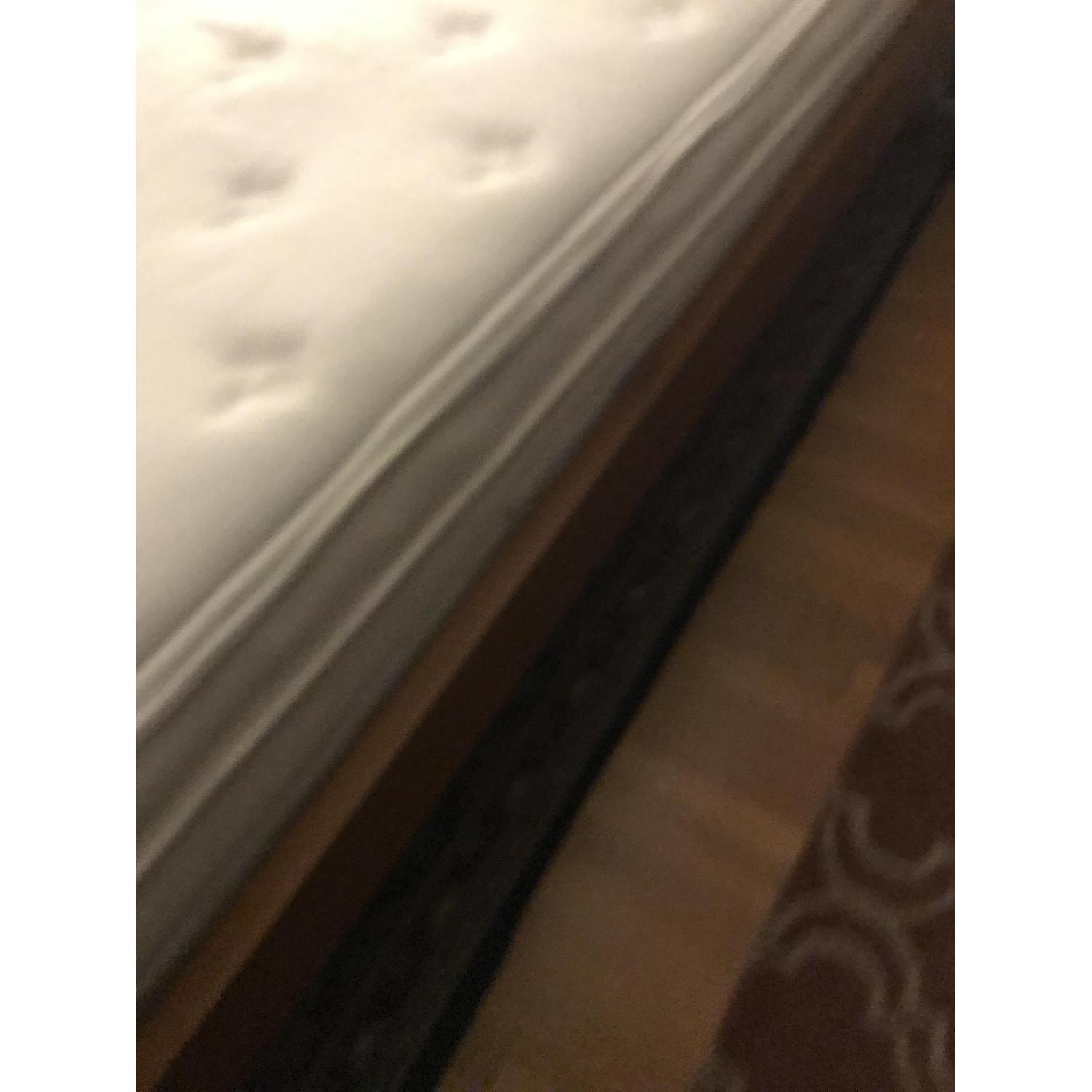 Scott Jordan Willoughby Queen Bed - image-2