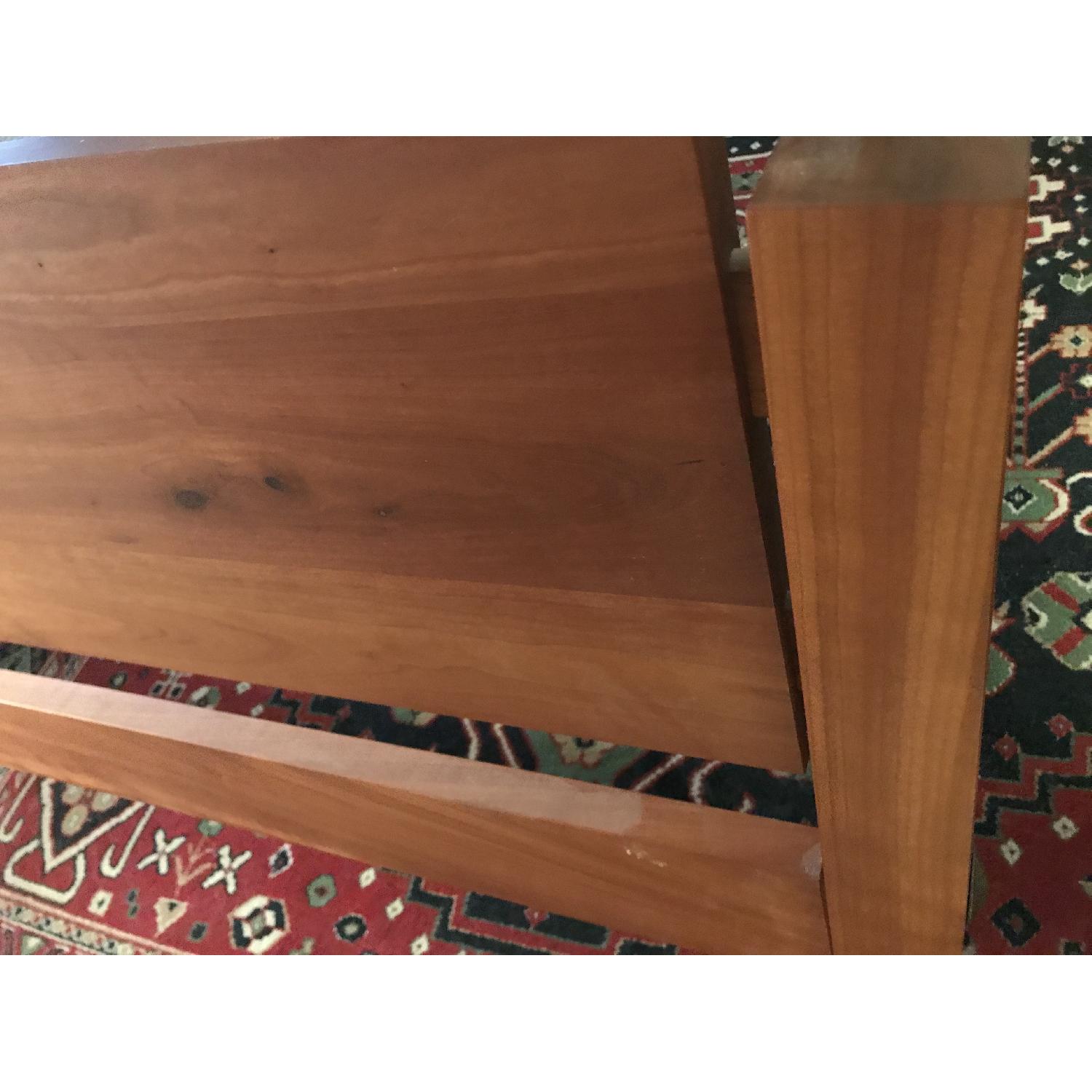 Scott Jordan Willoughby Queen Bed - image-16