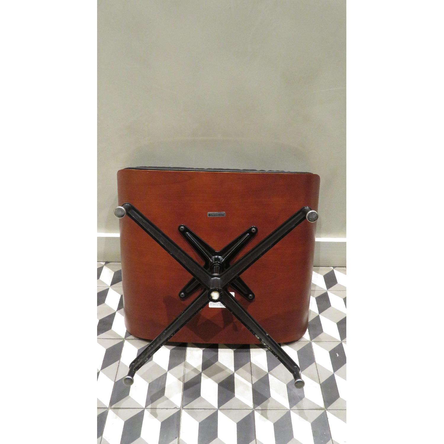 Herman Miller Lounge Chair & Ottoman - image-4