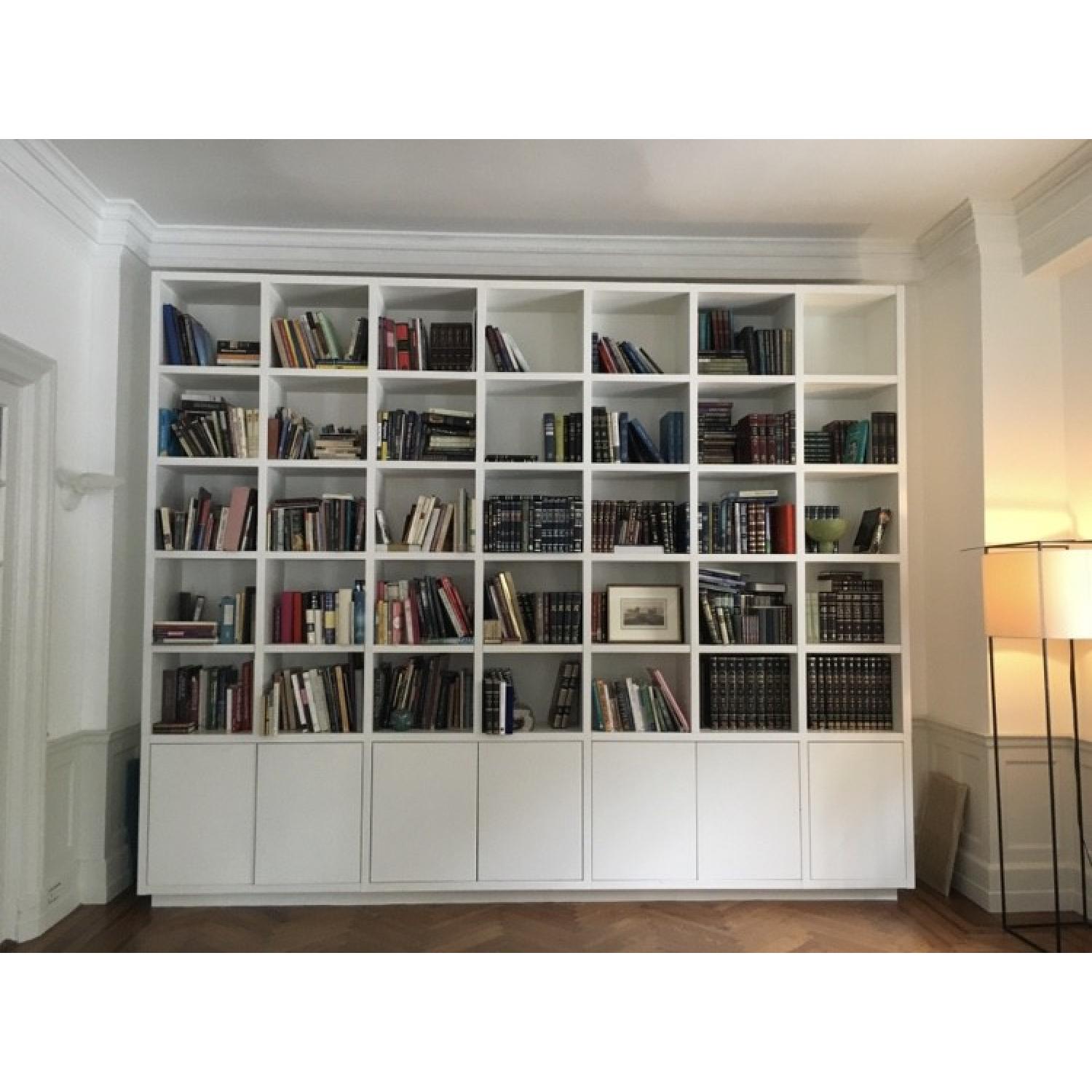 White Lacquer Bookcase - image-1
