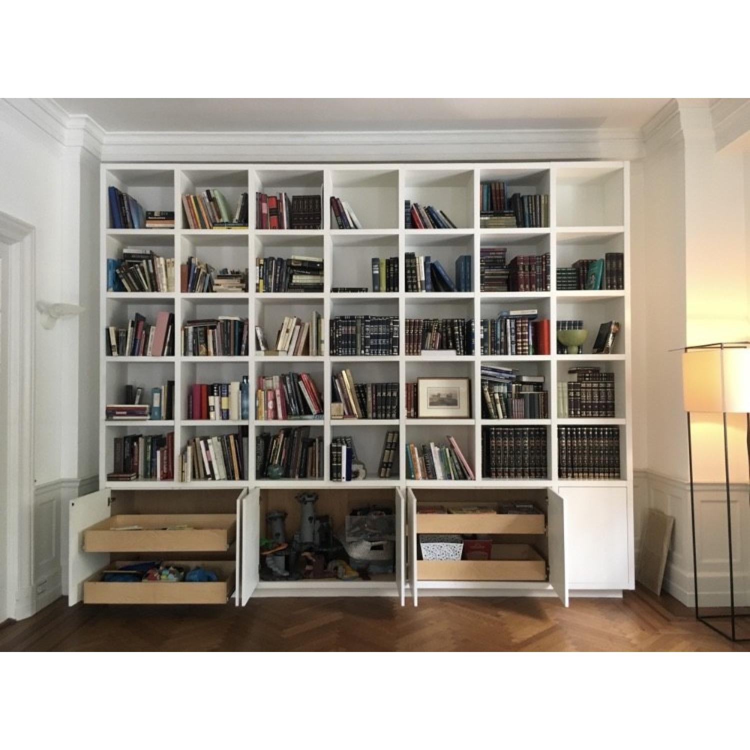White Lacquer Bookcase - image-3