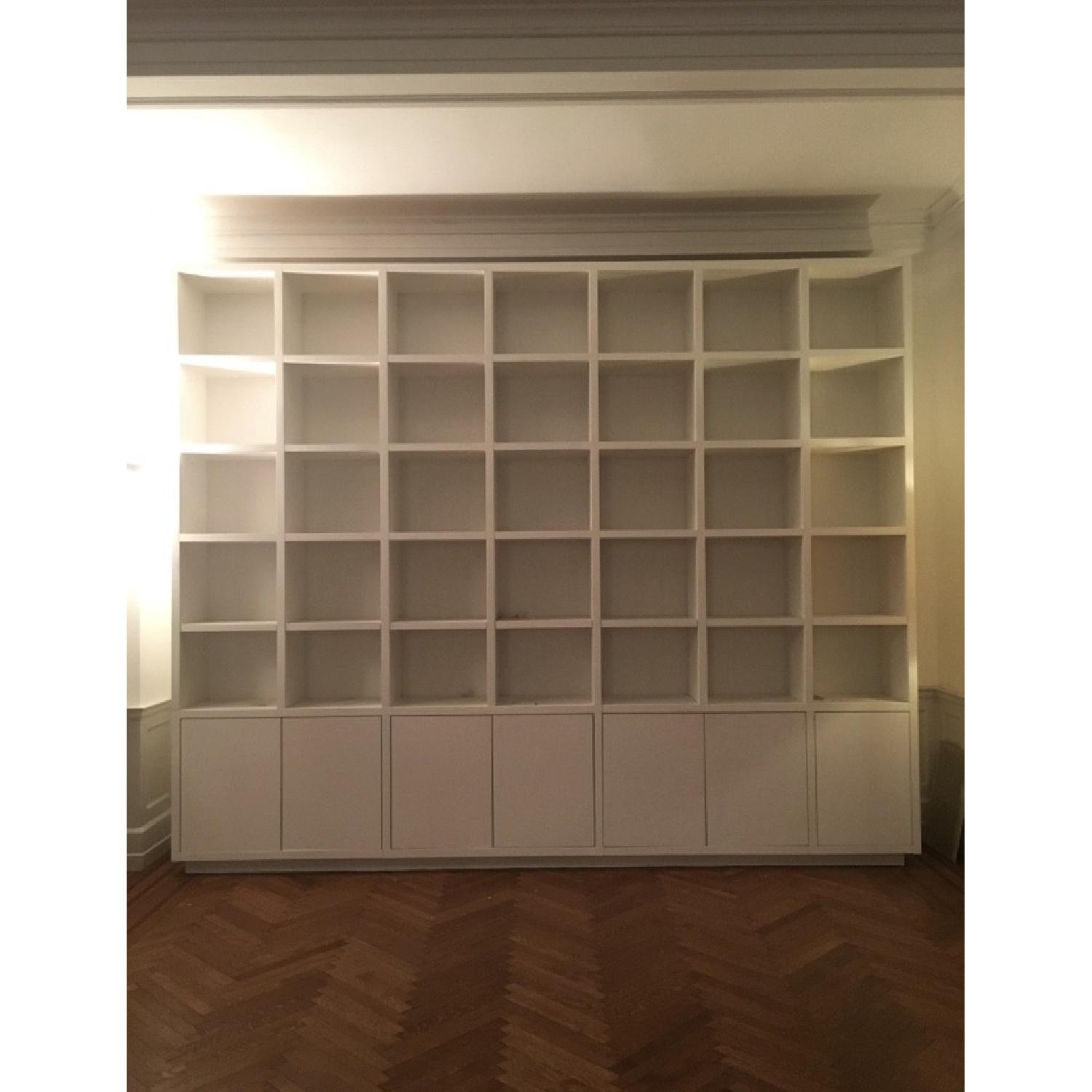 White Lacquer Bookcase - image-4