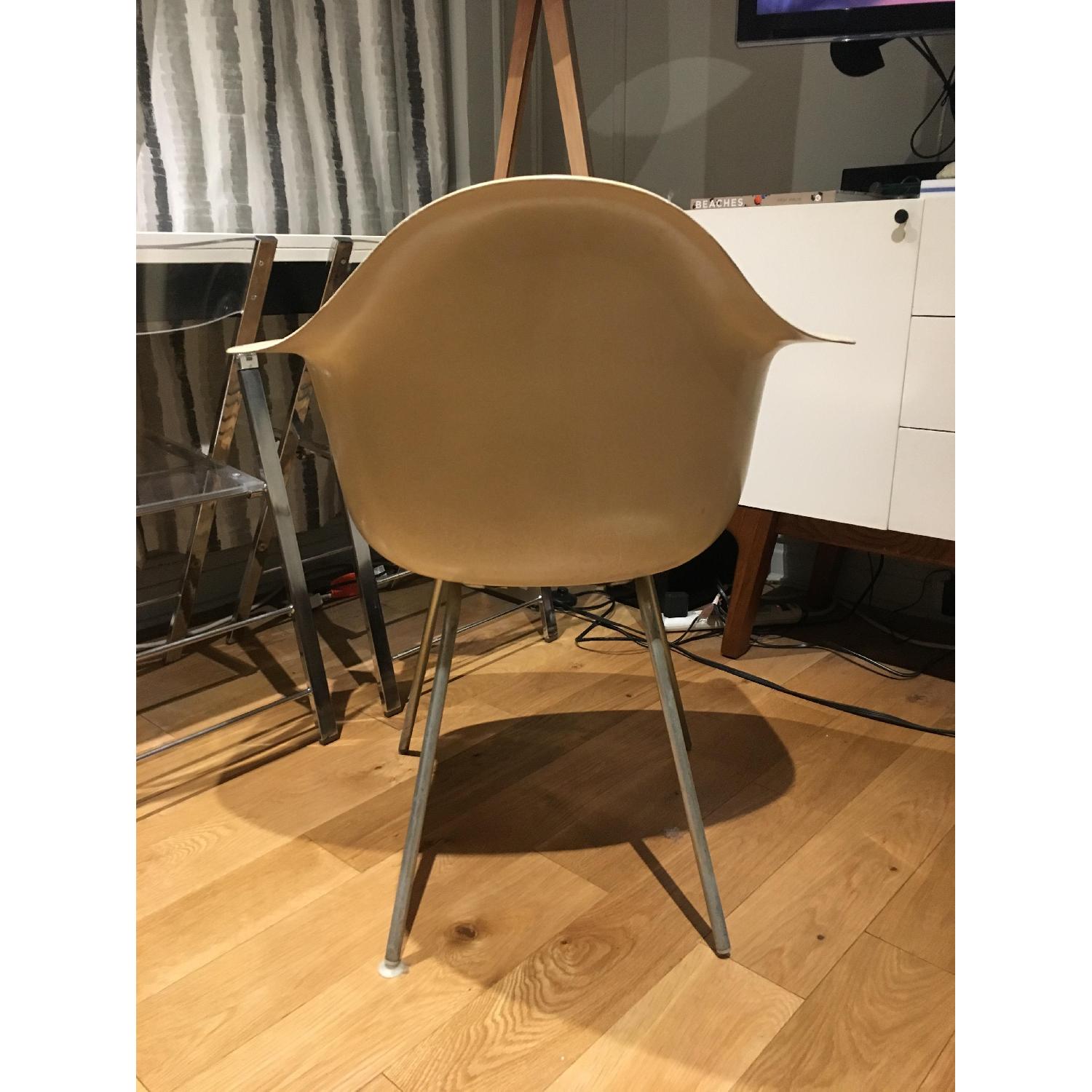 Herman Miller Original 1950s Mid Century Fiberglass Chair - image-2