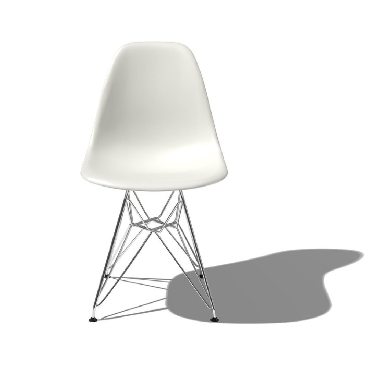 Herman Miller Eames Plastic Molded Side Chair - image-1