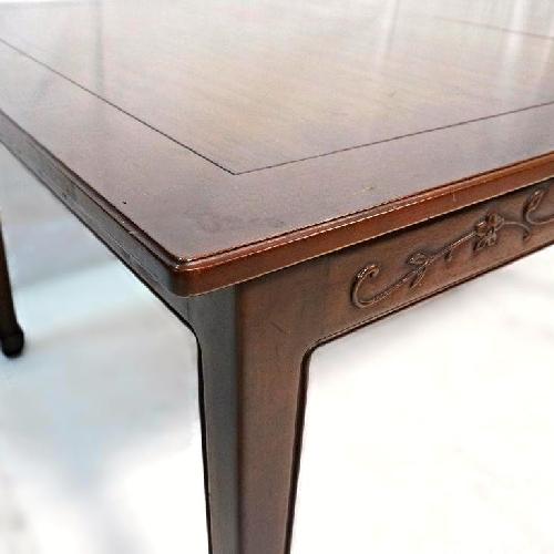 Henredon Signed Carved Mahogany Dining Table w/ 2 Leaves
