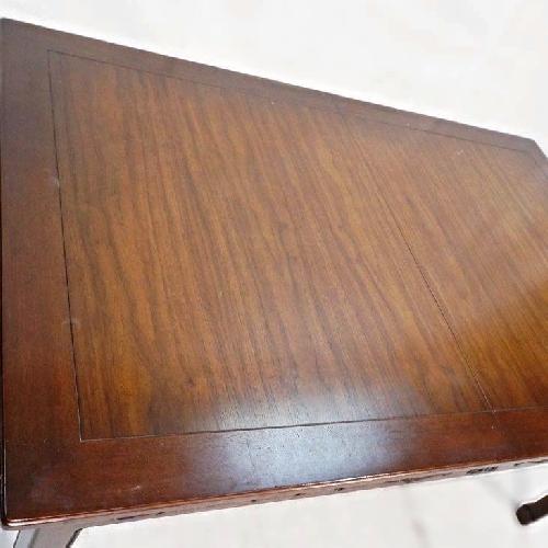 Henredon Signed Carved Mahogany Dining Table w/ 2 Leaves