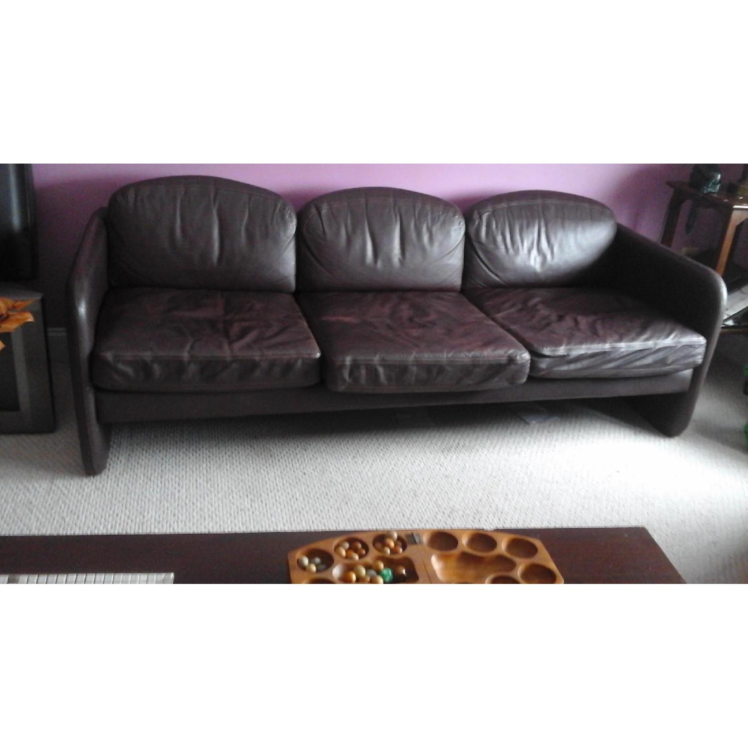 Mueller Furniture 1987 Burgundy Leather Sofa - image-11