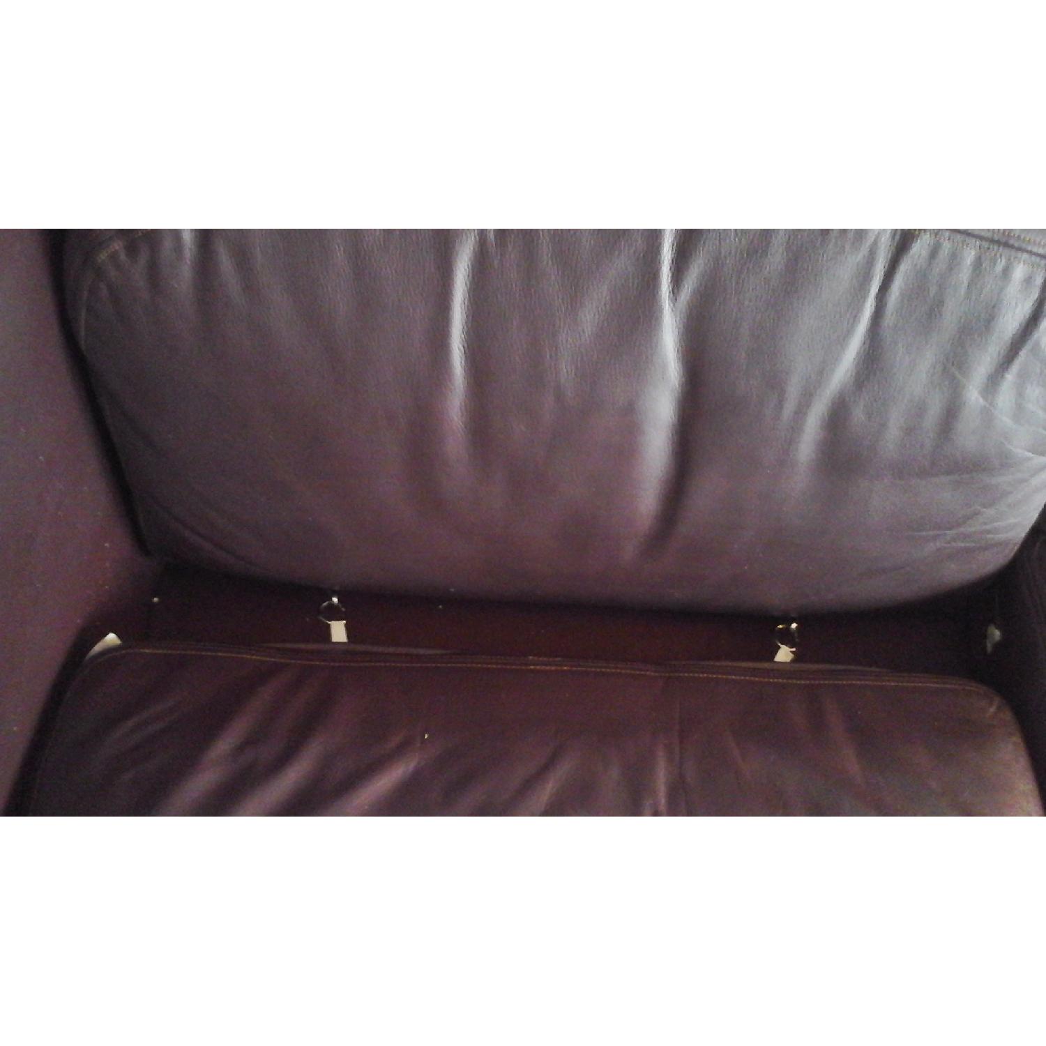 Mueller Furniture 1987 Burgundy Leather Sofa - image-14