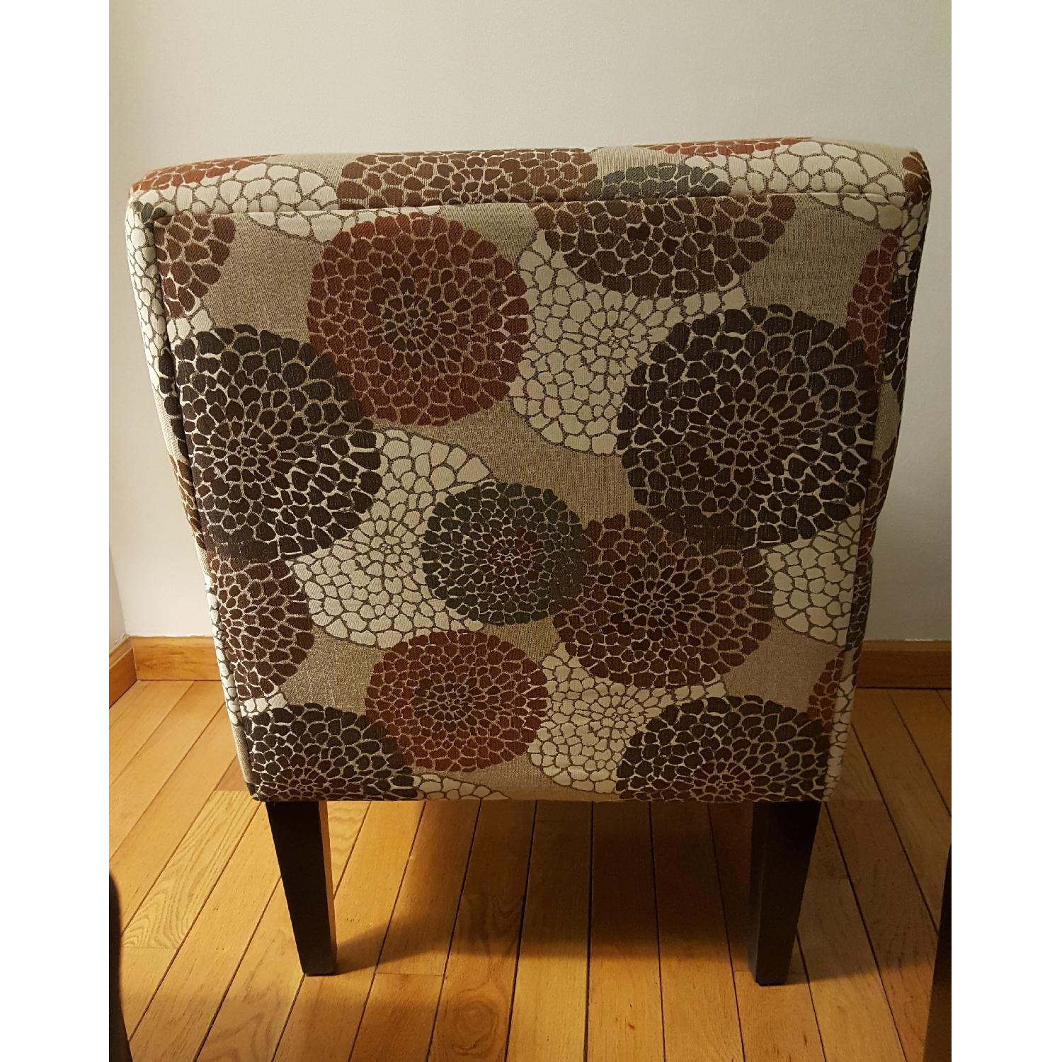 Raymour & Flanigan Accent Chair - image-3