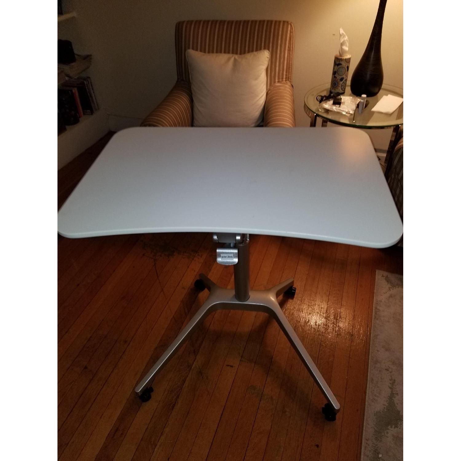 Jesper Office Adjustable Standing Desk - image-1