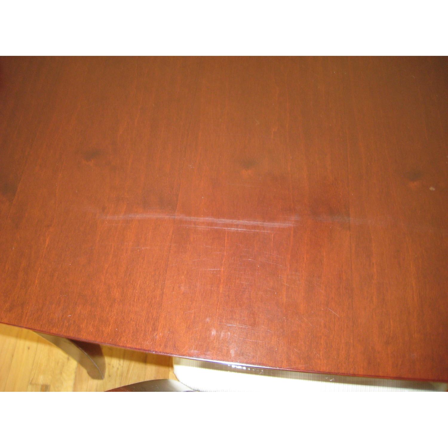 Levitz Furniture 6 Piece Expandable Dining Set - image-7