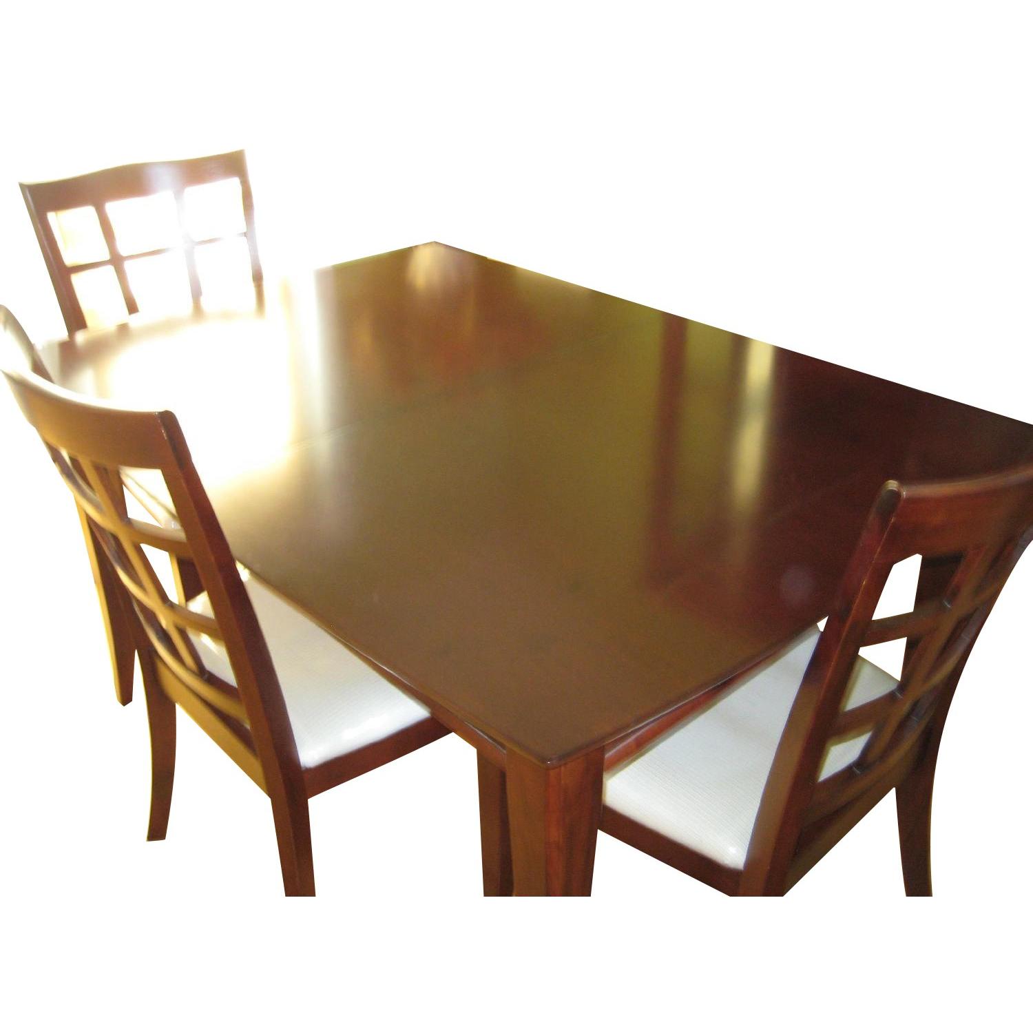 Levitz Furniture 6 Piece Expandable Dining Set - image-0