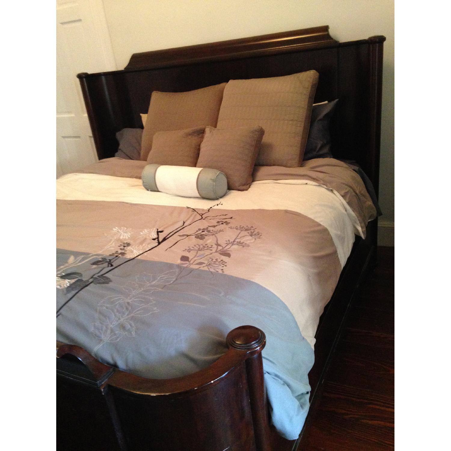 Martha Stewart Bernhardt 5 Piece King Size Bedroom Set - image-1