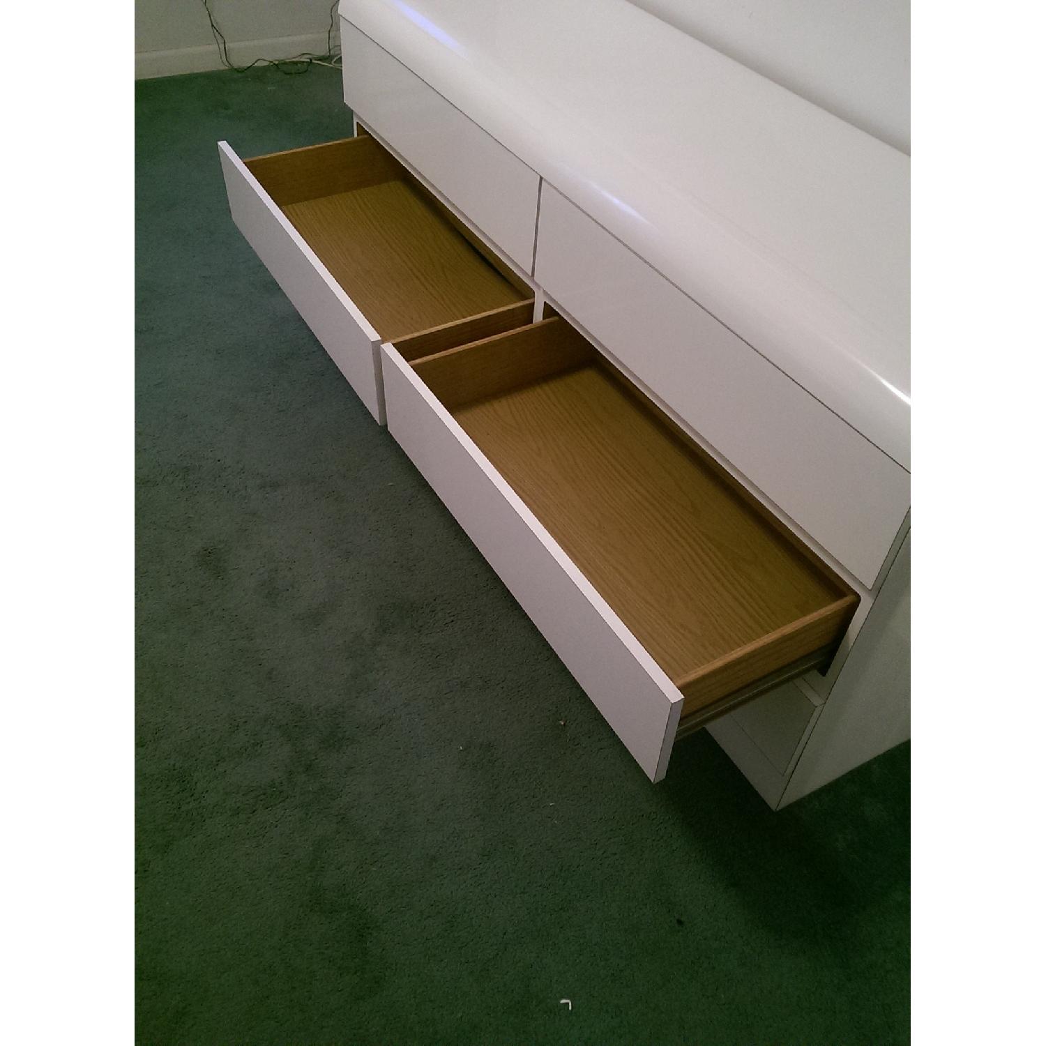 White Laminate Wood Dresser - image-4