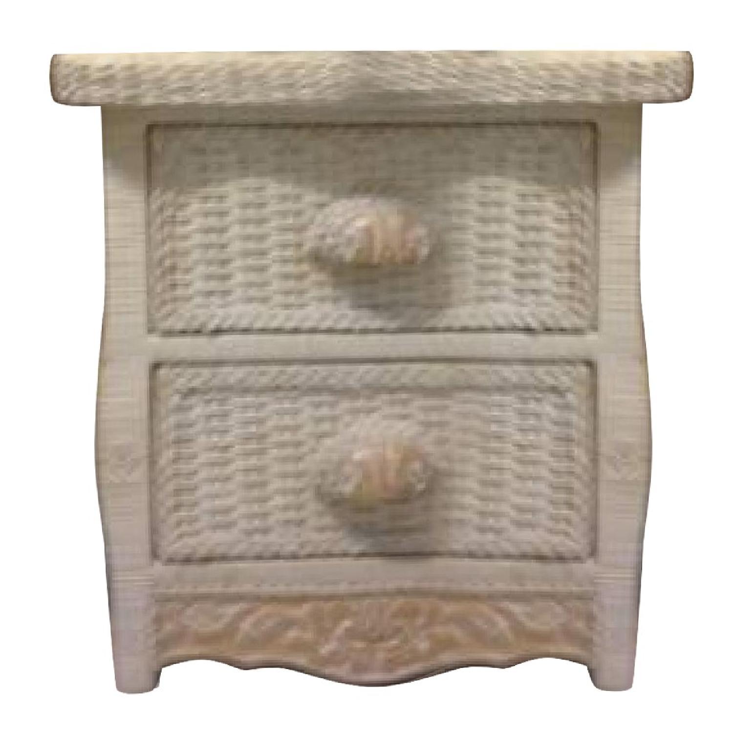 Pier 1 White Wicker 3 Piece Bedroom Furniture Set AptDeco