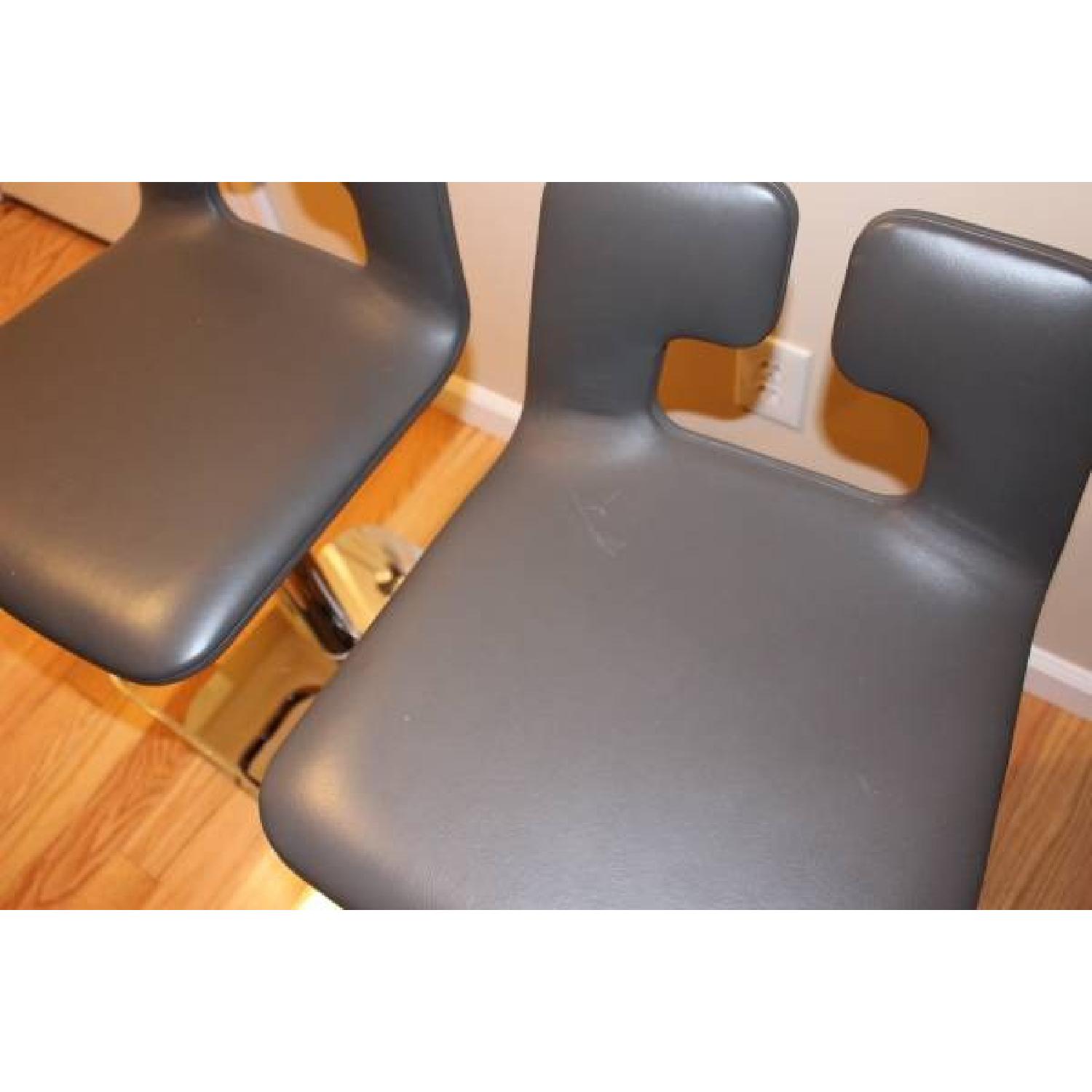 Poltrona Frau Alo Revolving Stools - Pair - image-5