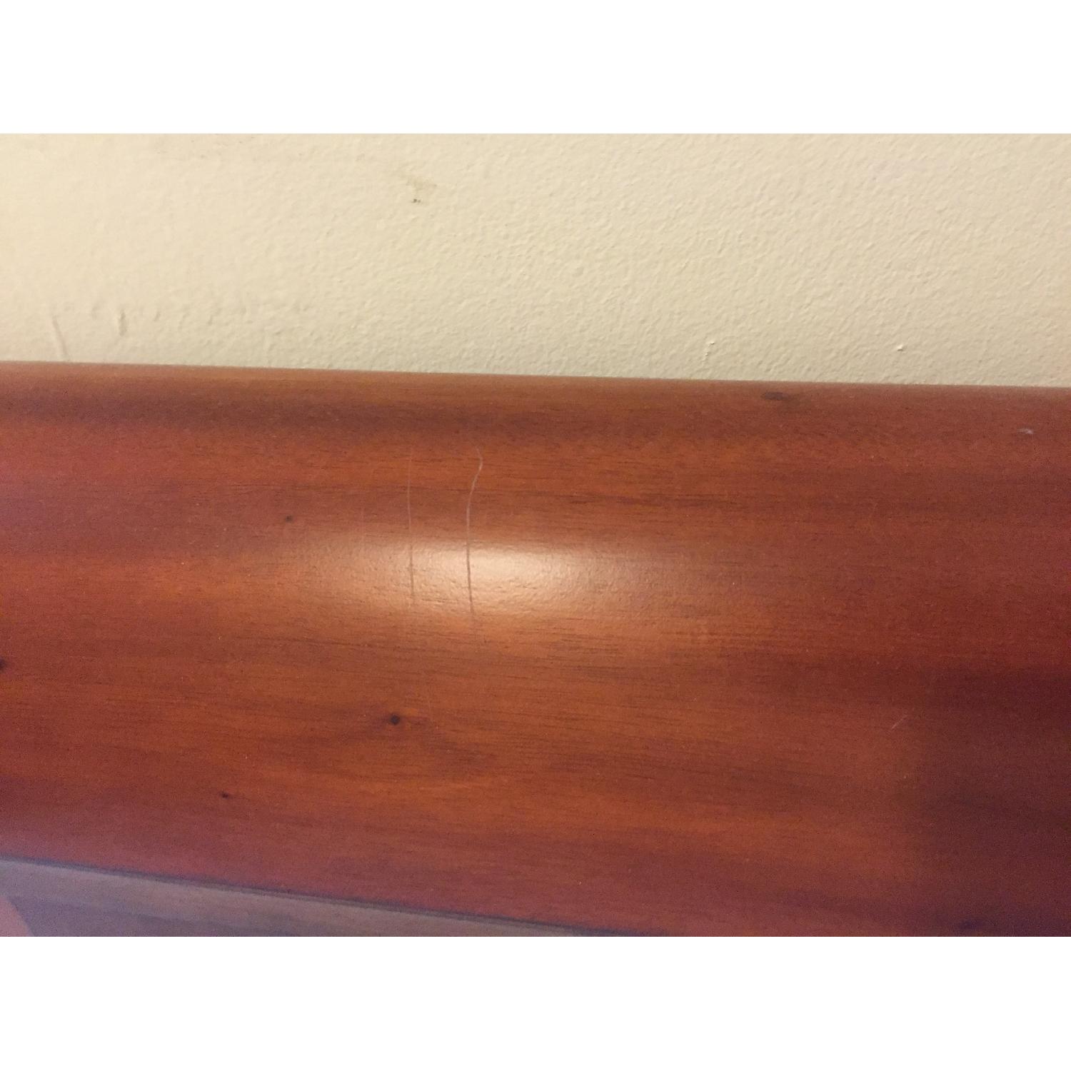 Charles P Rodgers Queen Mahogany Sleigh Bed - image-6