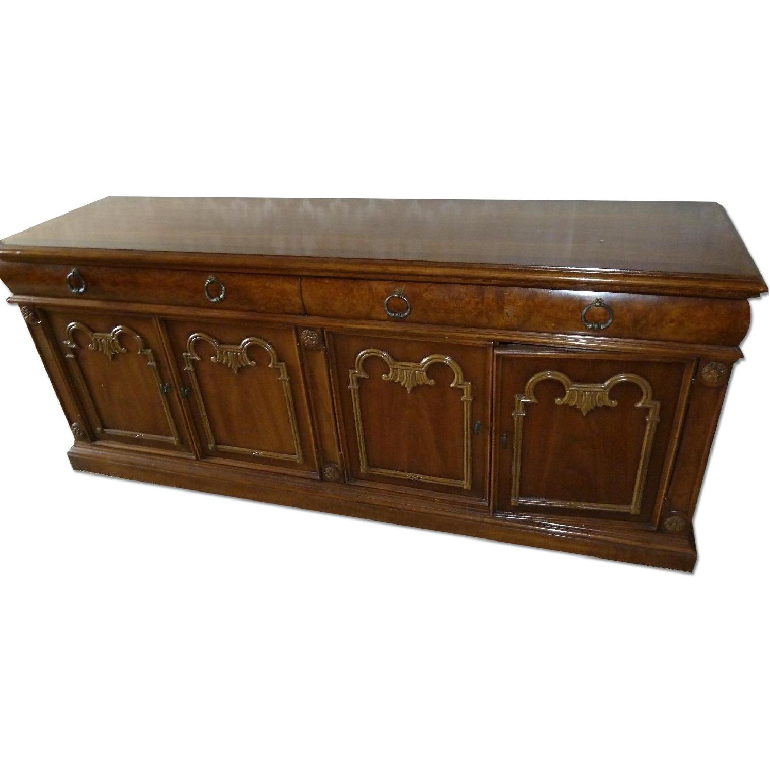 Thomasville Credenza/Buffet AptDeco