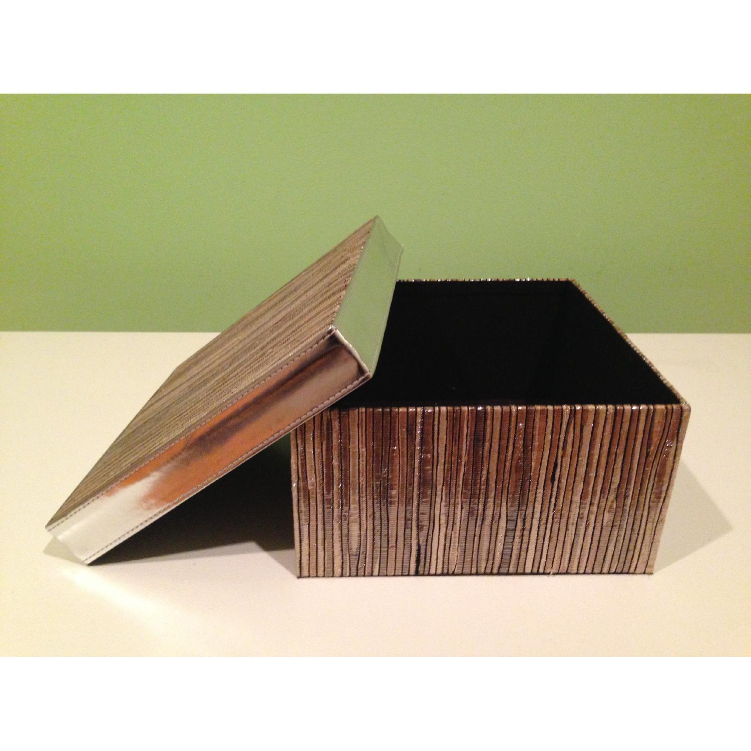 Balinese Handicrafts Llang Lilang Root Square Box - image-3