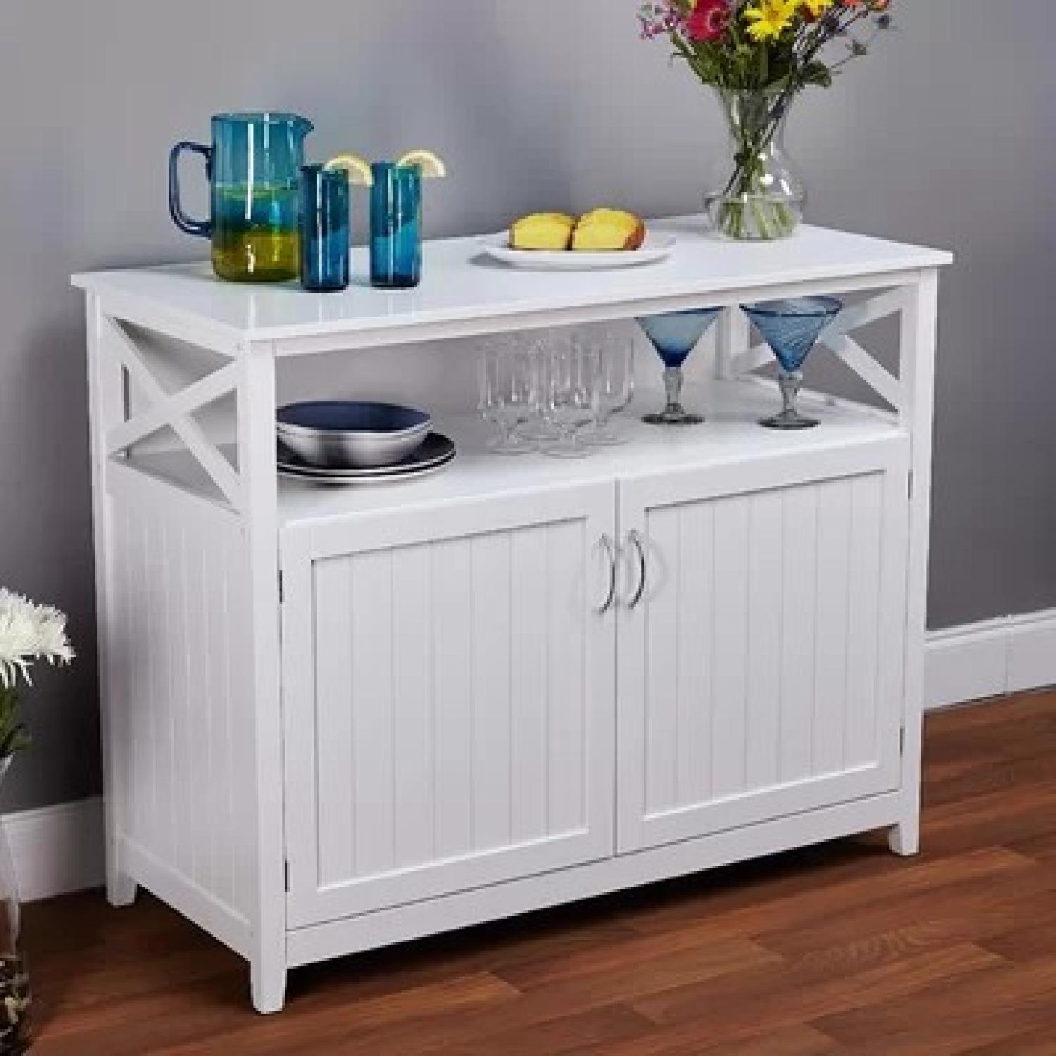 Beachcrest Home Bellwether White Buffet - image-4