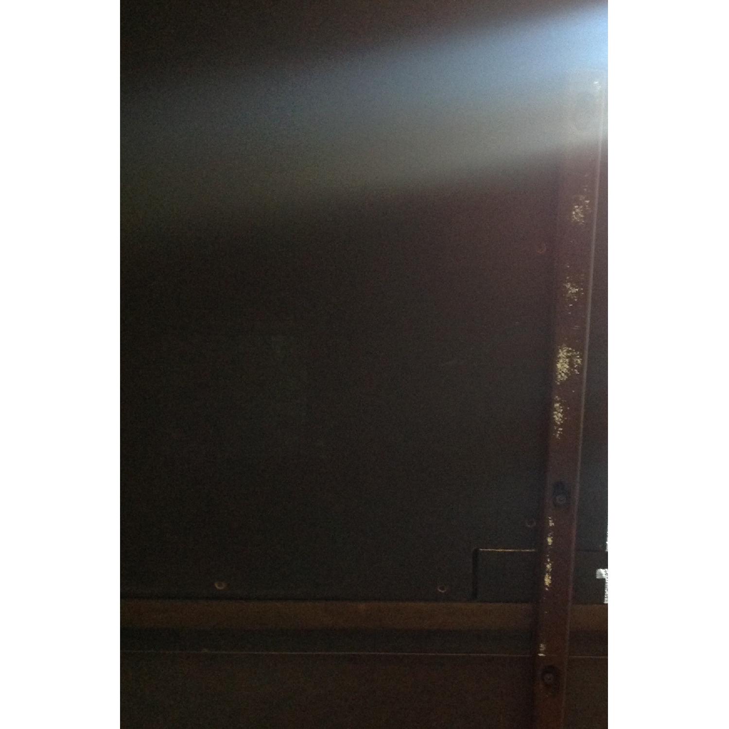 Raymour & Flanigan Dundee 4-Piece Queen Bedroom Set - image-3