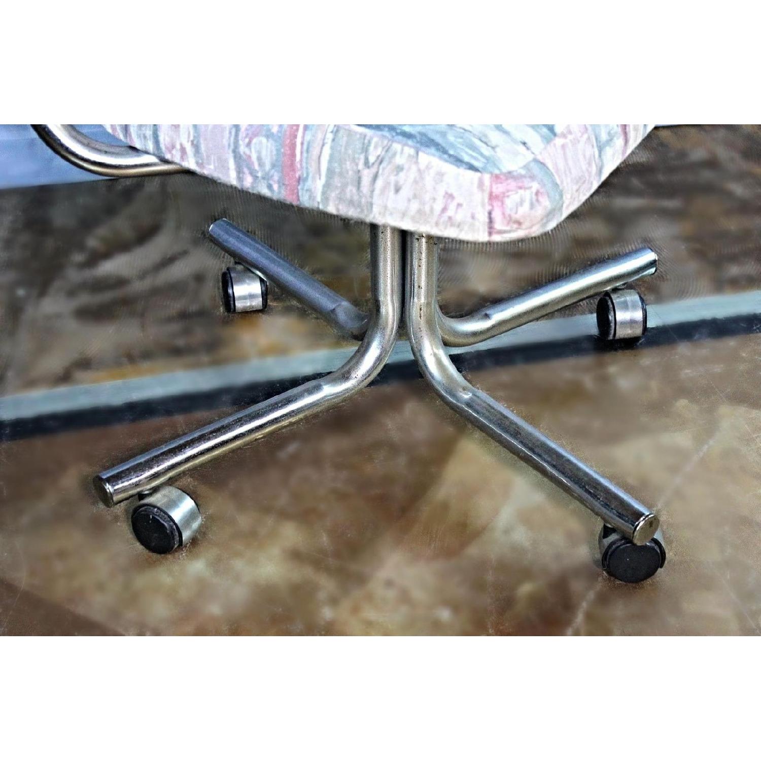 Mid Century Modern Swivel Office/Lounge Club Chair - image-7