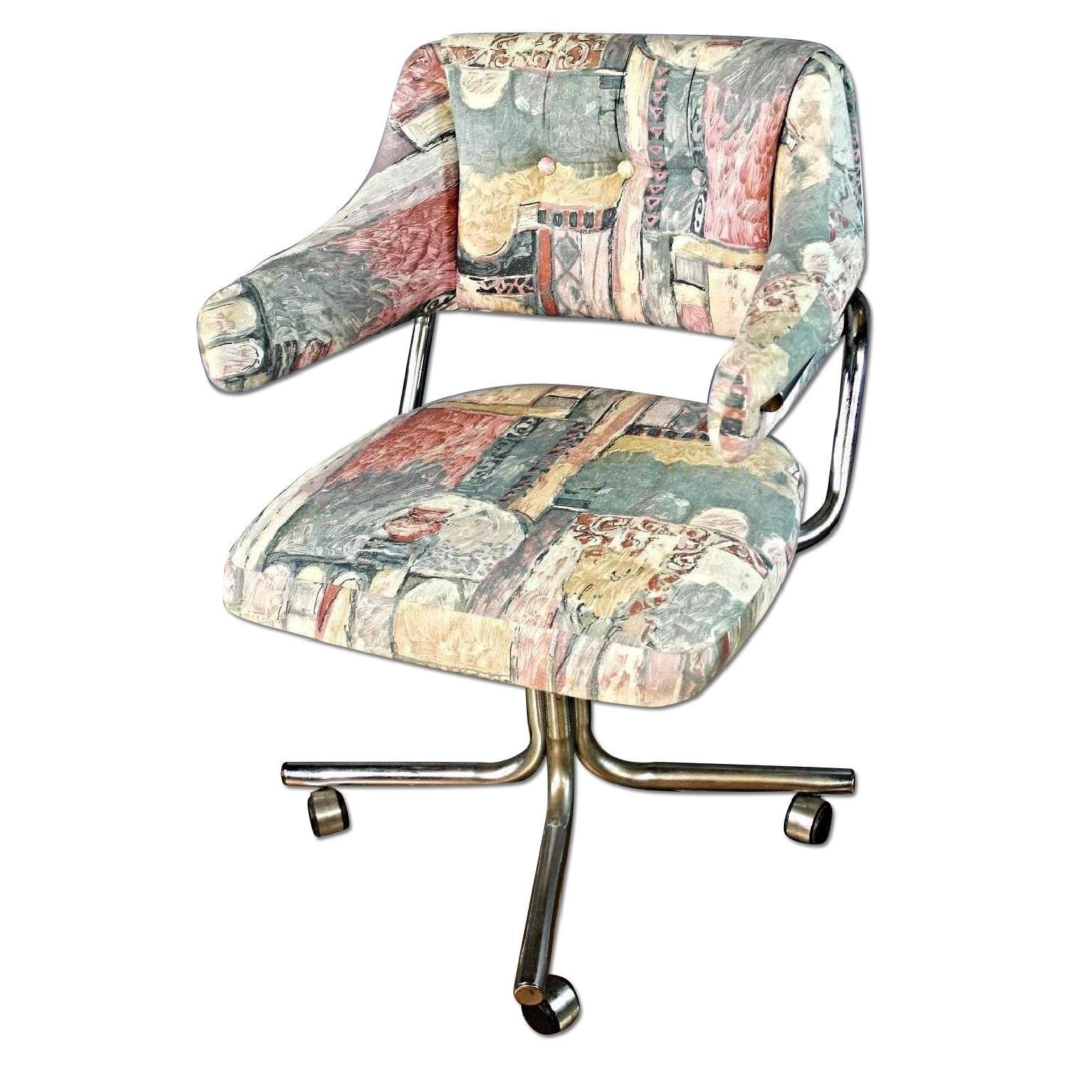 Mid Century Modern Swivel Office/Lounge Club Chair - image-9