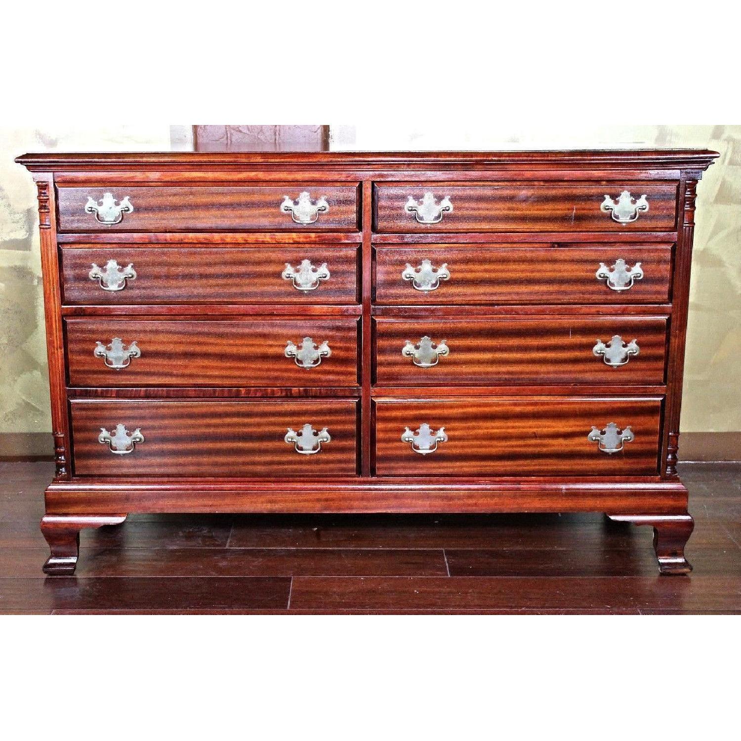 Chippendale Mahogany 5-Piece Bedroom Set - image-5