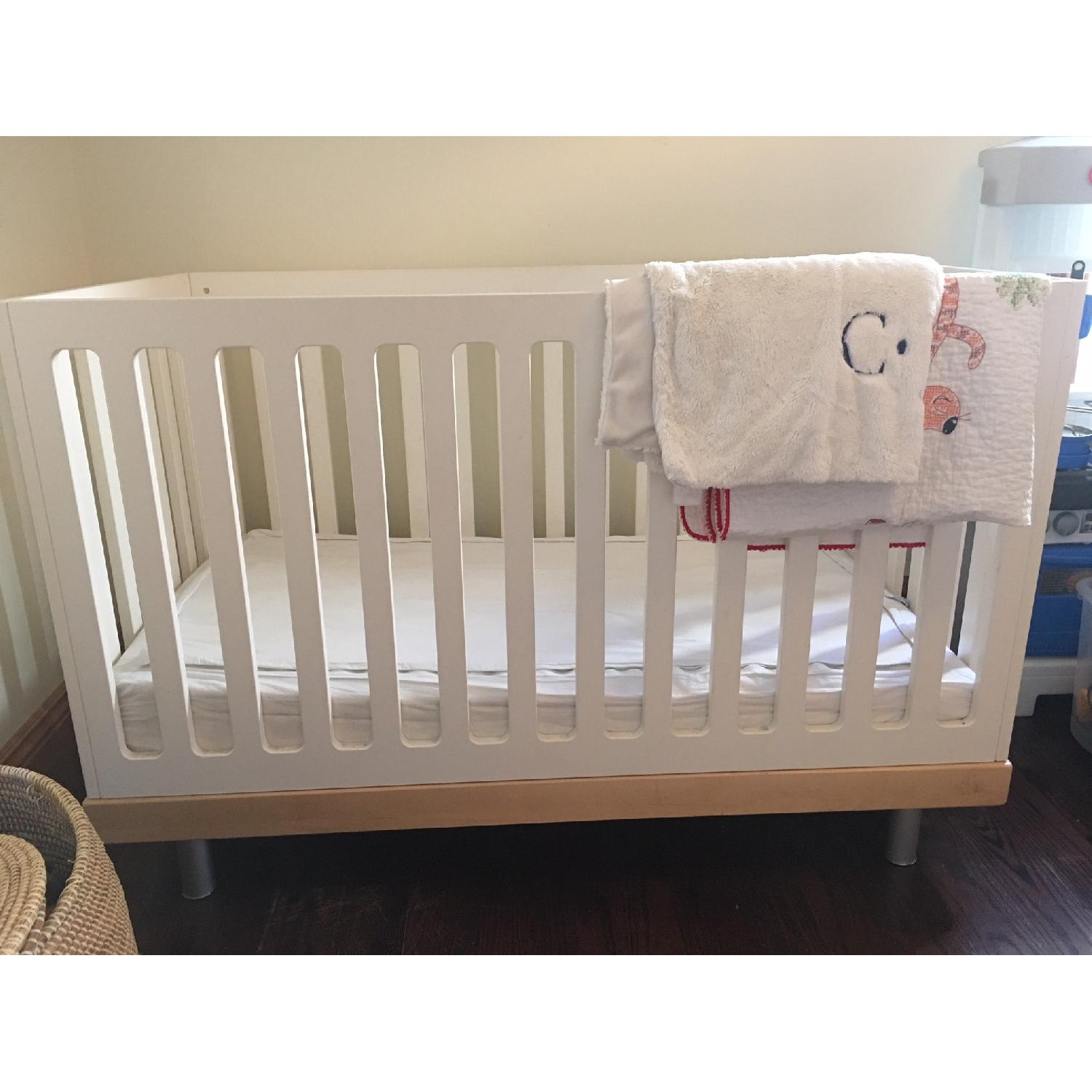 Oeuf Classic Crib - image-1